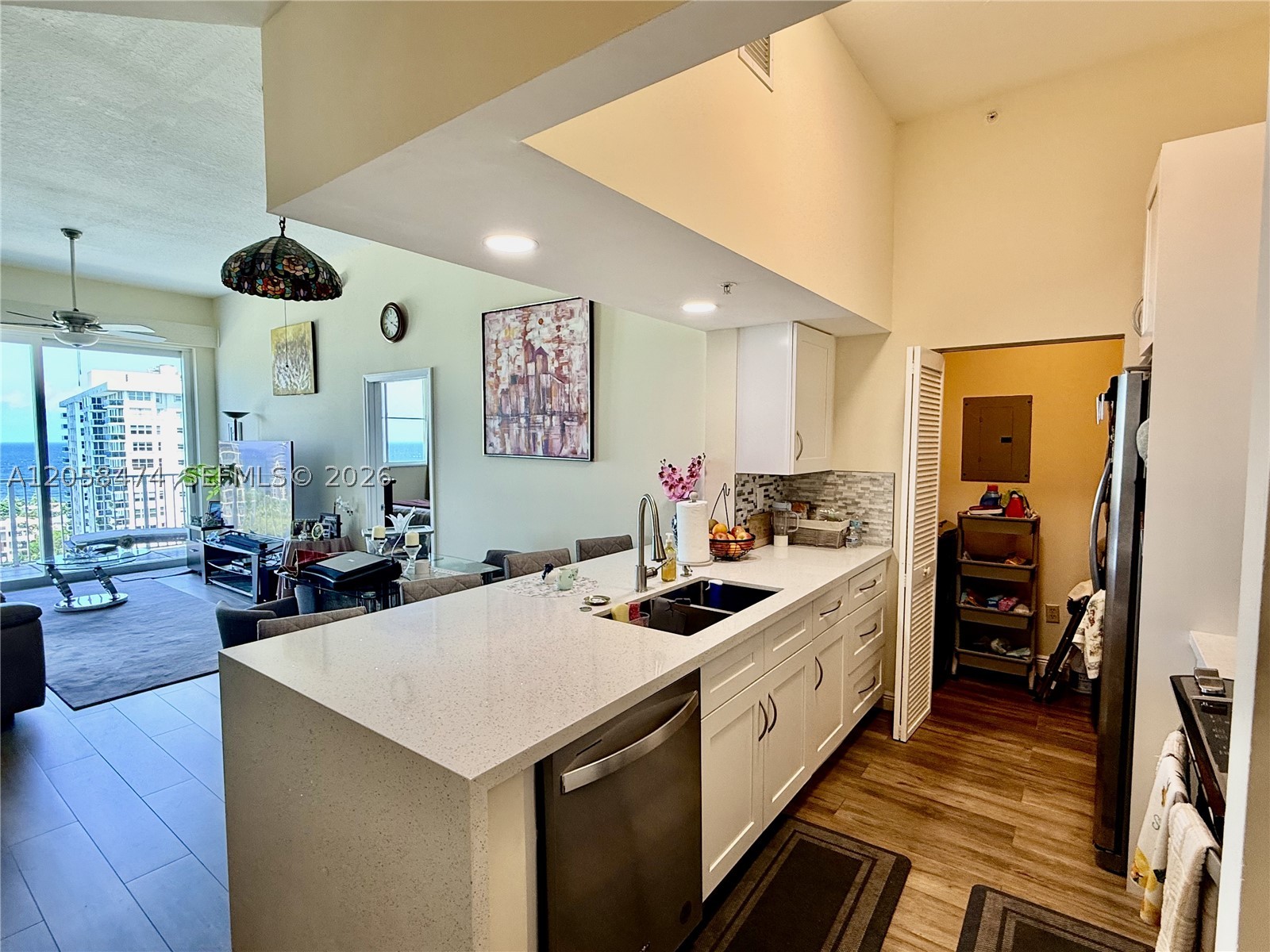 TIDES AT BRIDGESIDE SQUAR - Residential