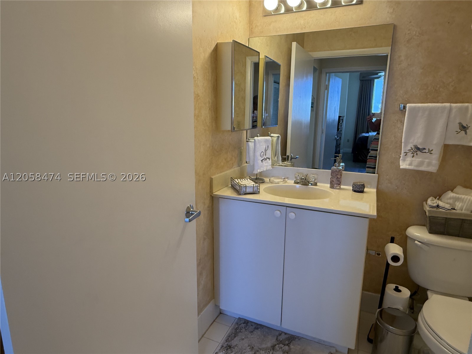 TIDES AT BRIDGESIDE SQUAR - Residential