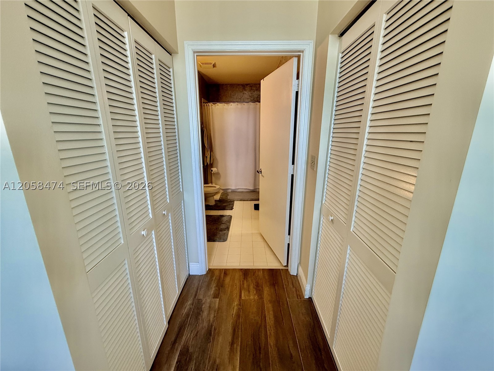 TIDES AT BRIDGESIDE SQUAR - Residential