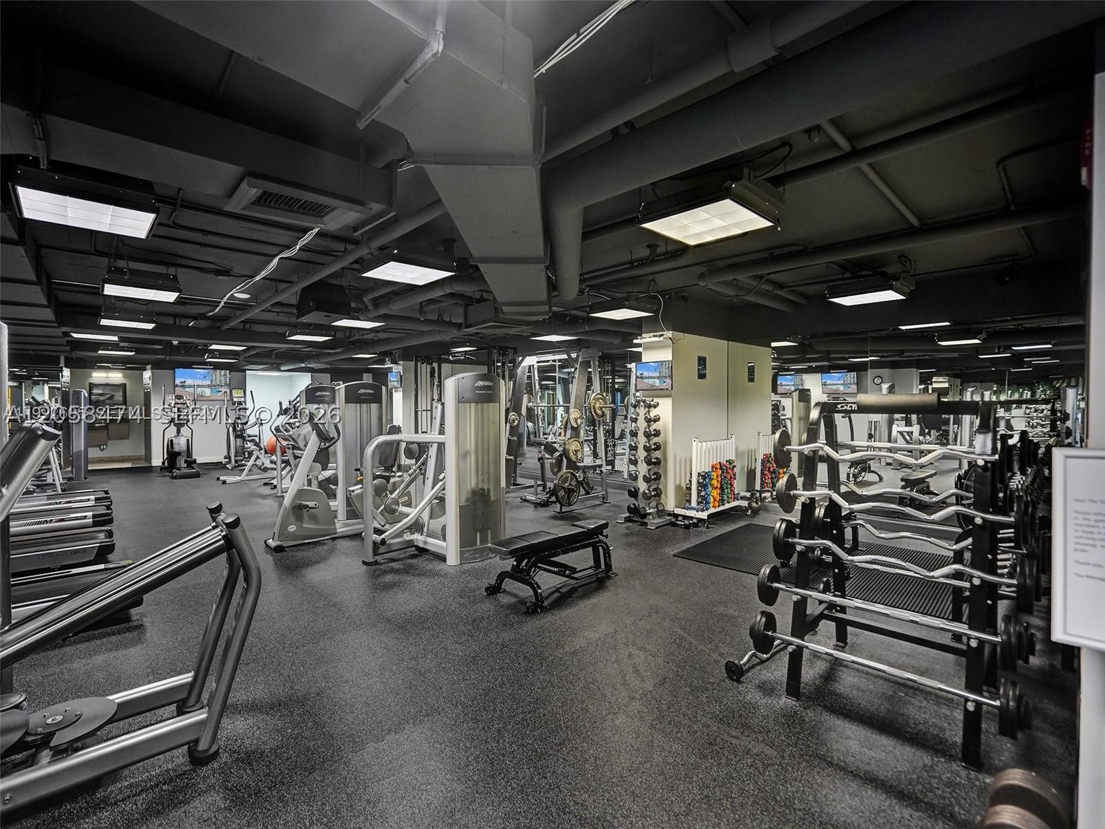 TIDES AT BRIDGESIDE SQUAR - Residential