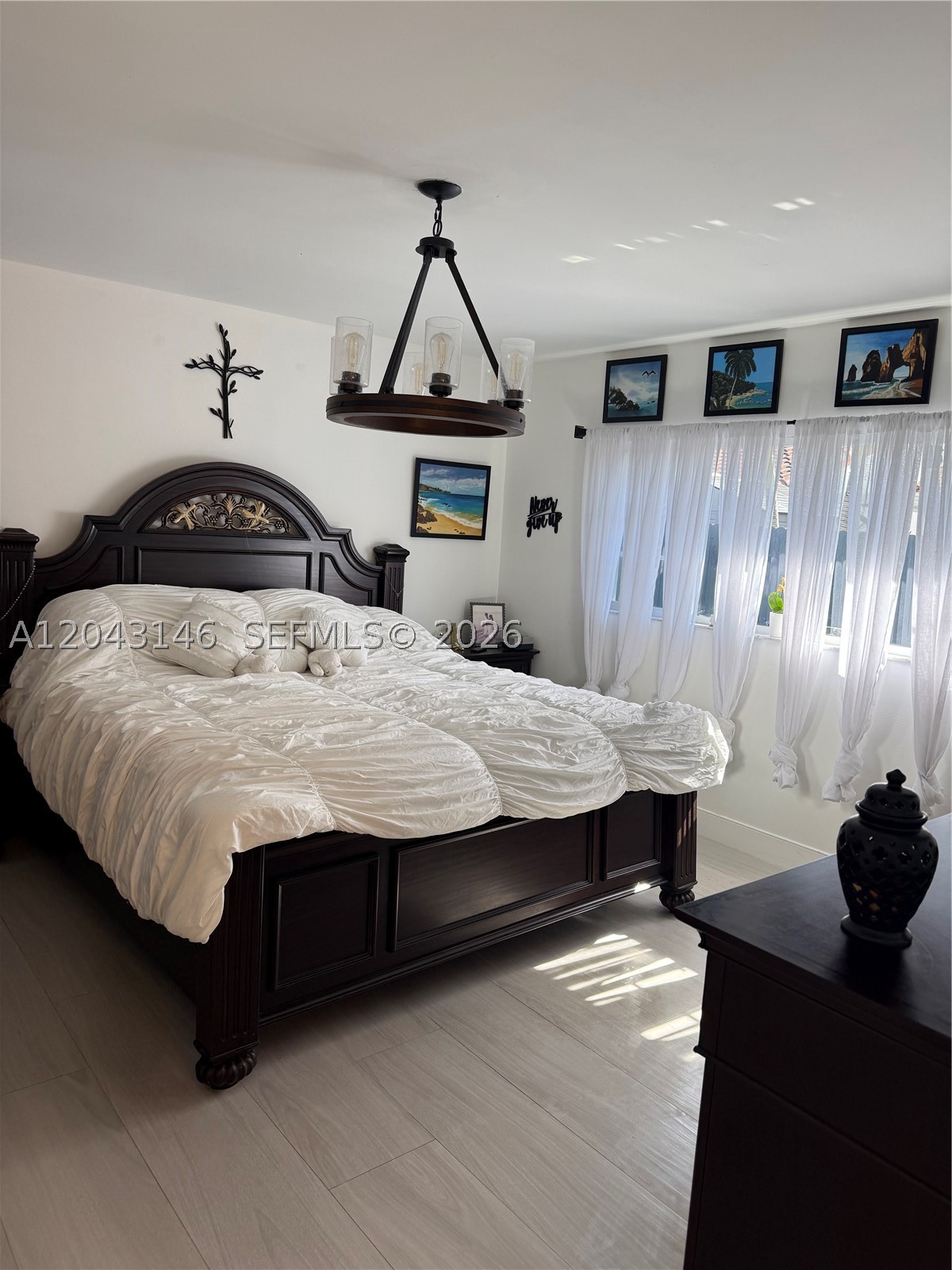 BIRD LAKES SOUTH SEC 4 - Residential