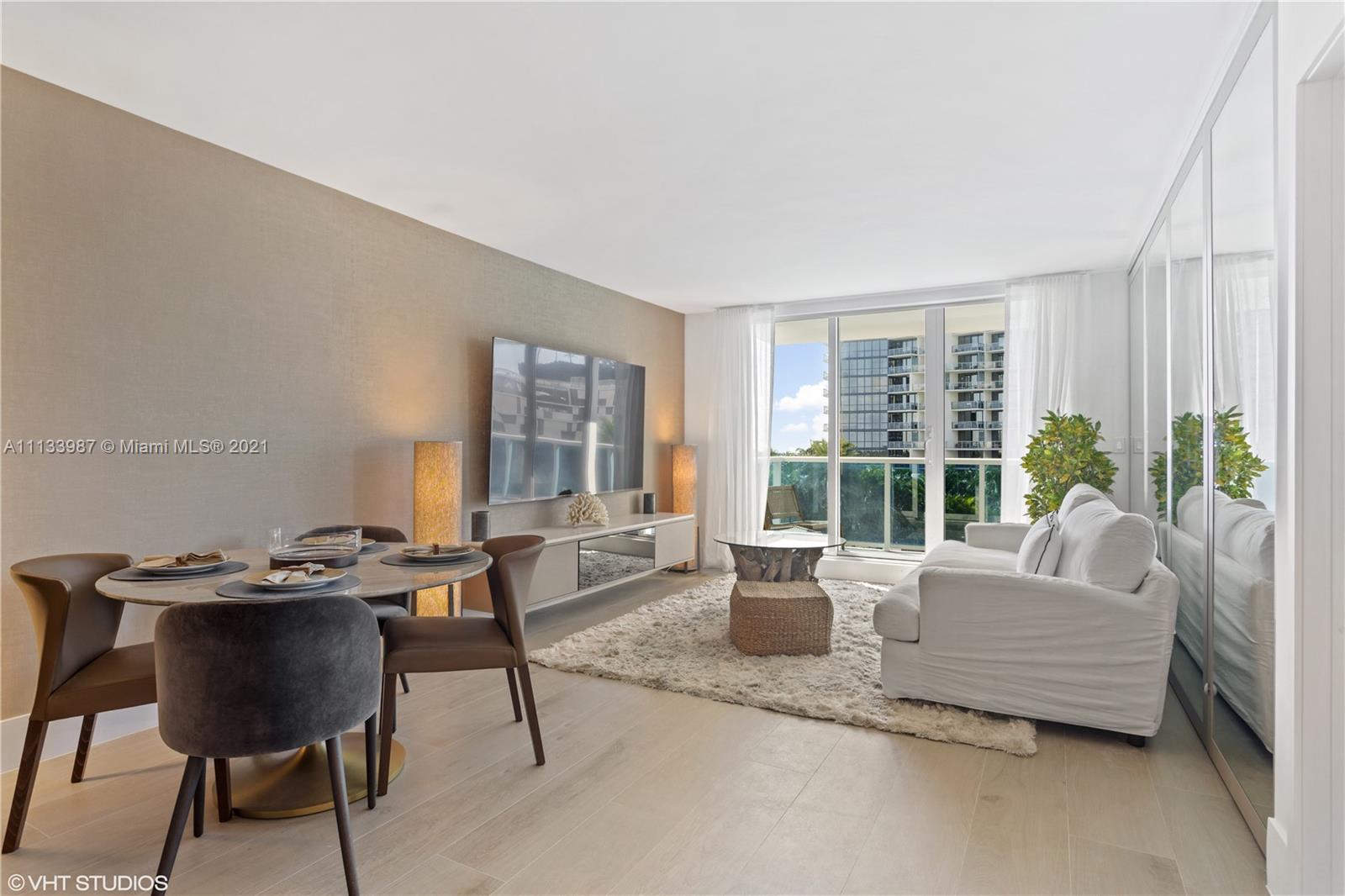 RONEY PALACE CONDO - Residential