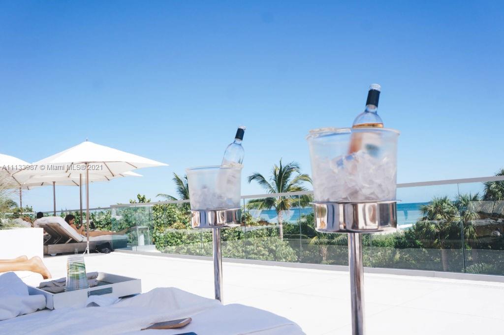 RONEY PALACE CONDO - Residential