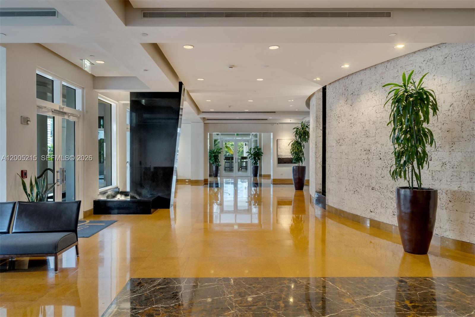 COURTS BRICKELL KEY CONDO - Residential