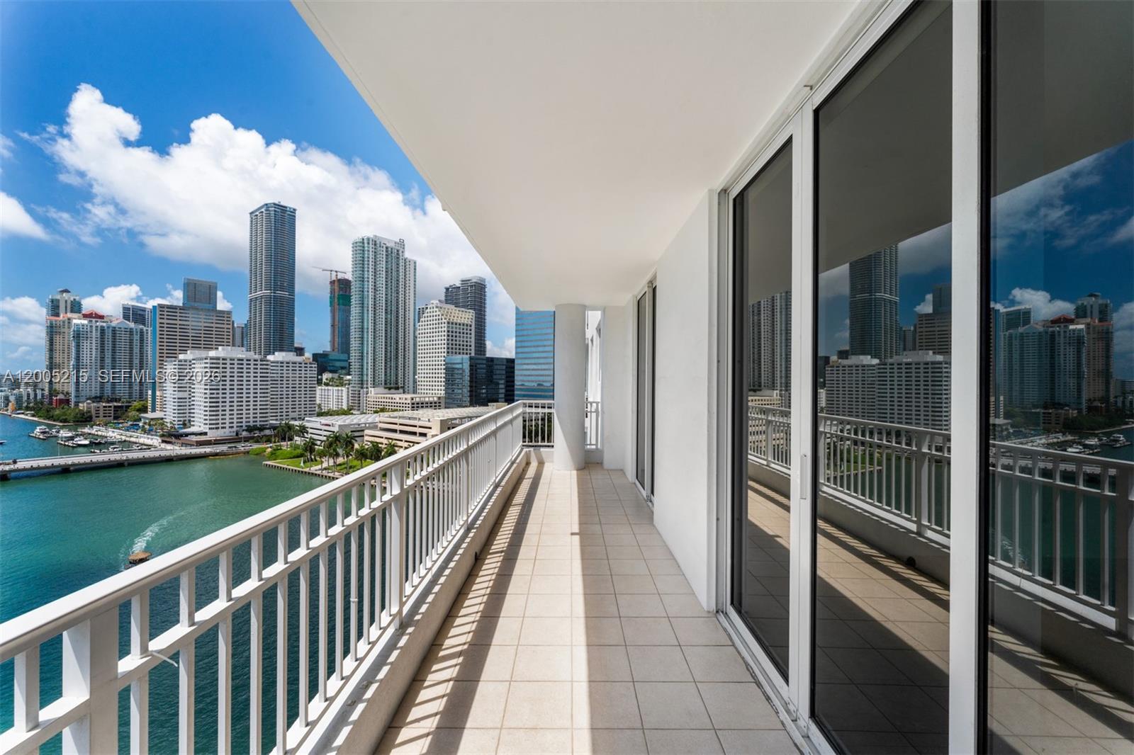COURTS BRICKELL KEY CONDO - Residential