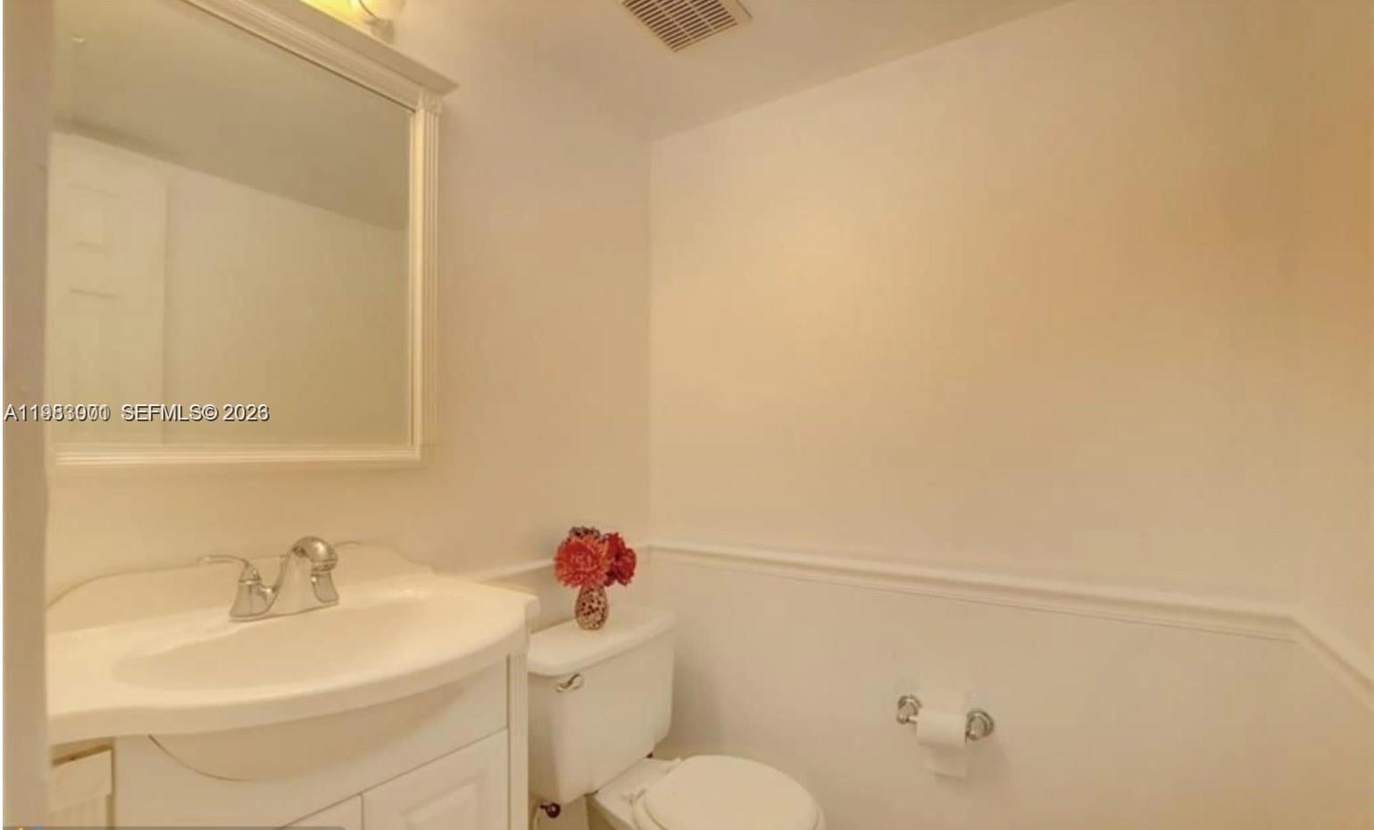 SPANISH WELLS - Residential