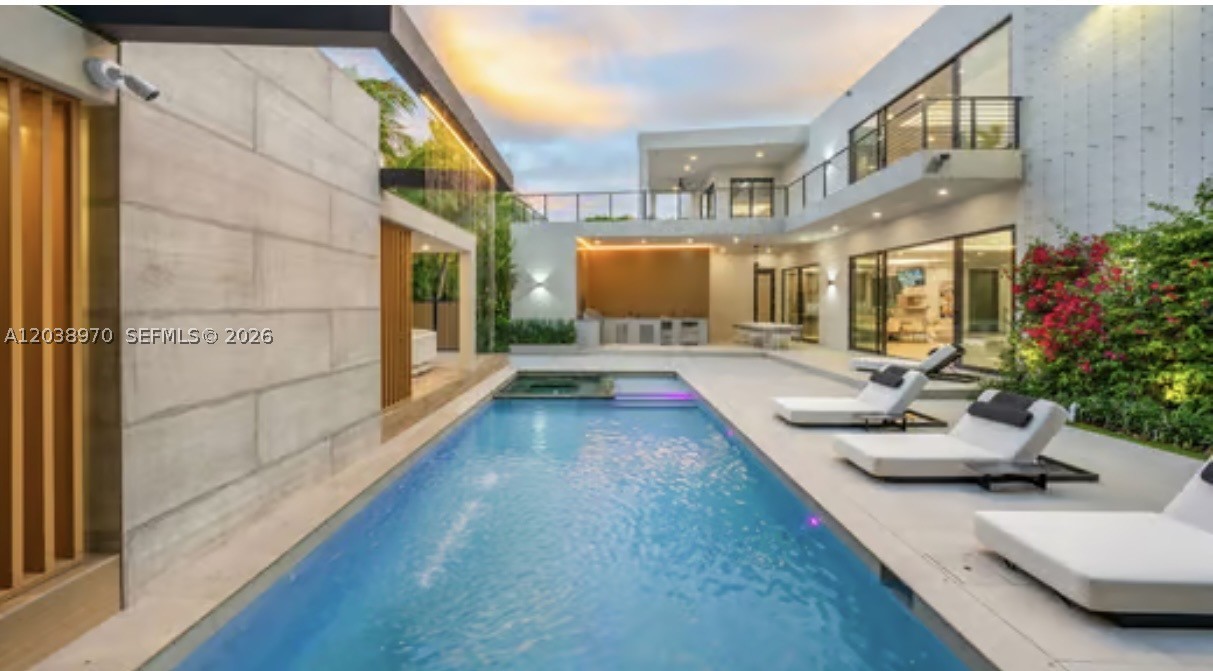 AMD PL OF BONITA PARK - Residential