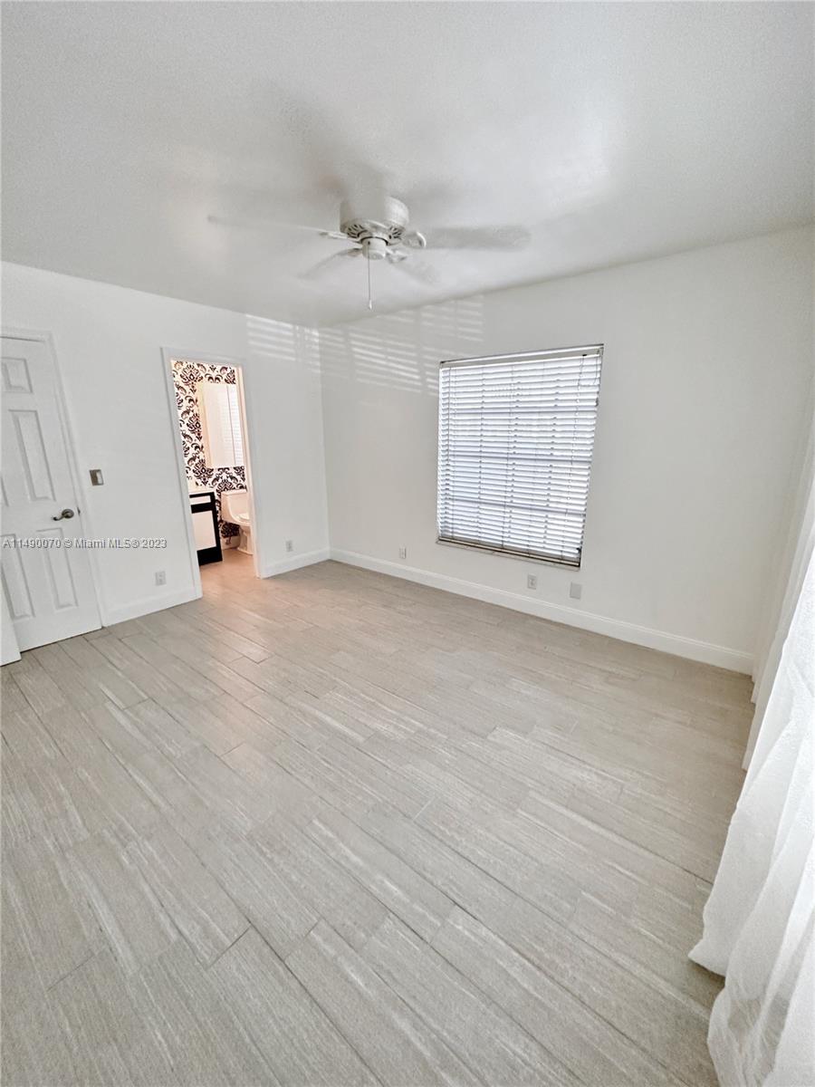IMPERIAL POINT COLONNADES - Residential Lease