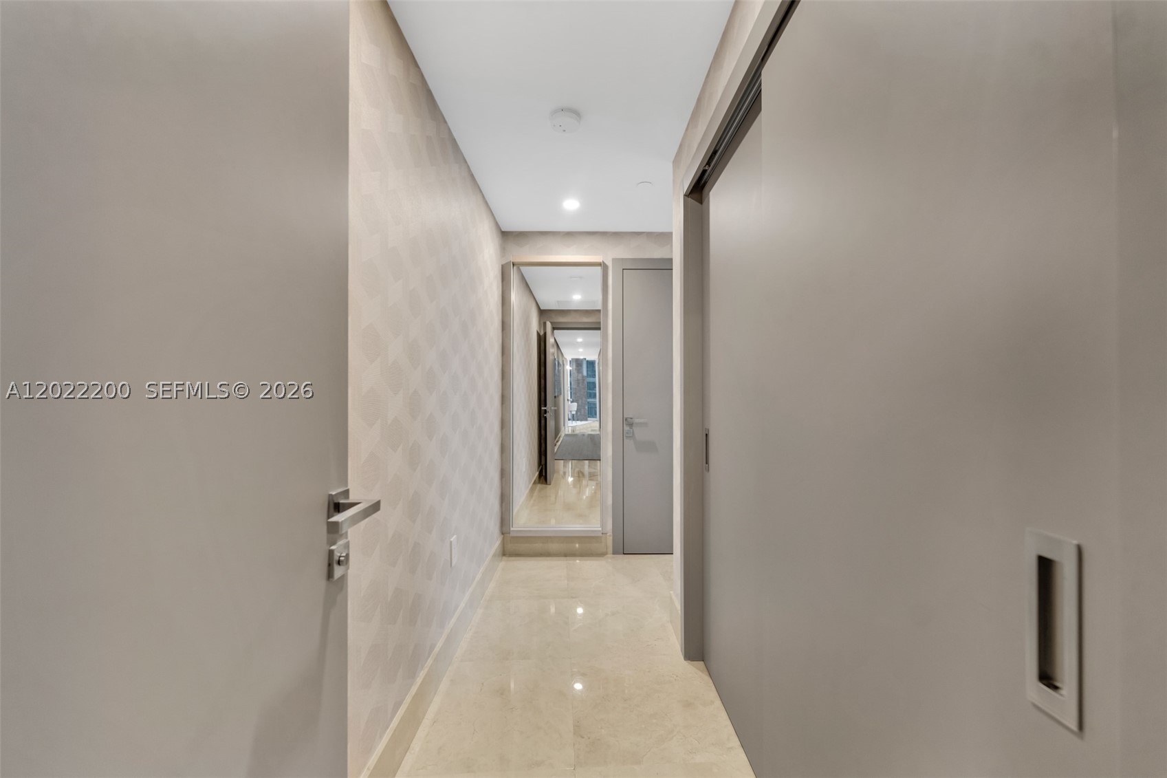 JADE OCEAN CONDO - Residential