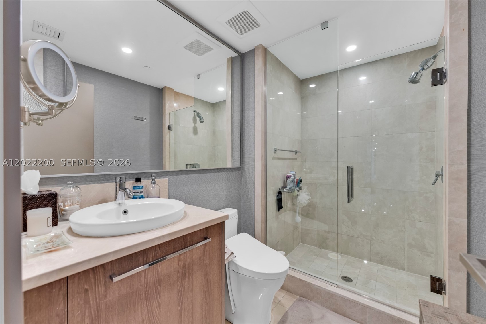 JADE OCEAN CONDO - Residential