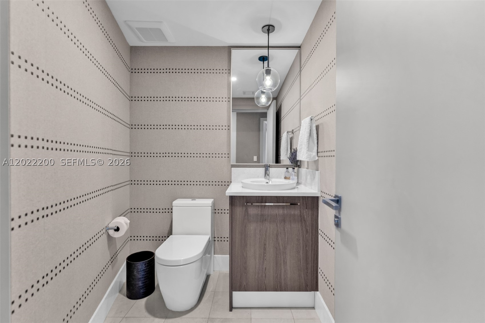 JADE OCEAN CONDO - Residential