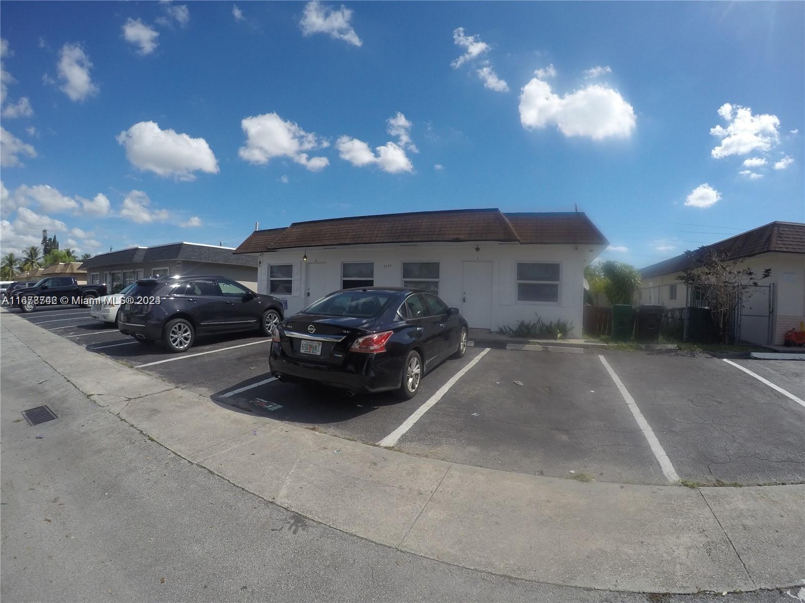 Spacious unit with 1 bed / 1 bath,  impact windows and central AC, new stove and refrigerator, washer and dryer are inside the unit.  Fast move in available.