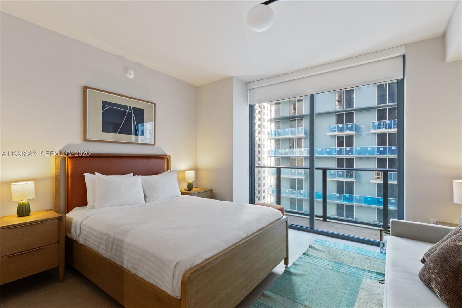 THE CROSBY MIAMI WORLDCENT - Residential