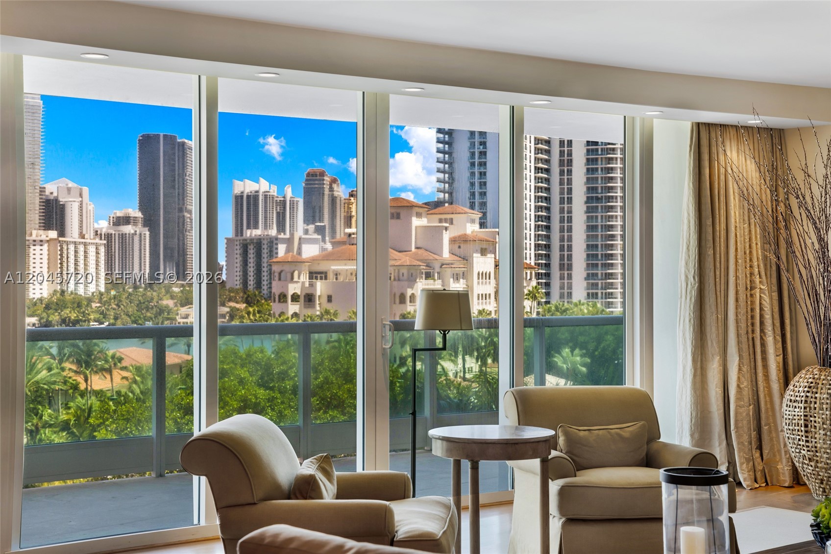 TOWERS OF PORTO VITA-NORT - Residential