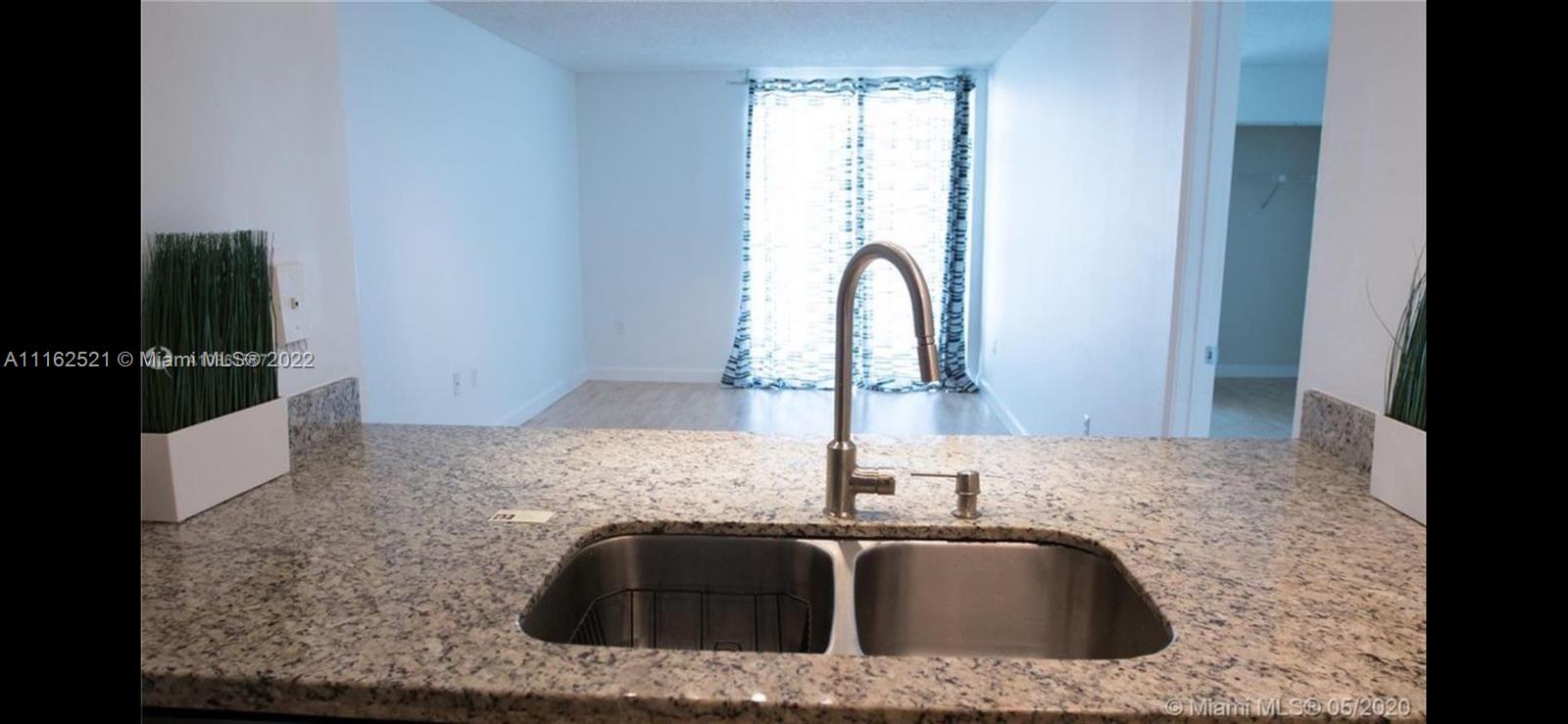 MADISON DOWNTOWN CONDO - Residential Lease