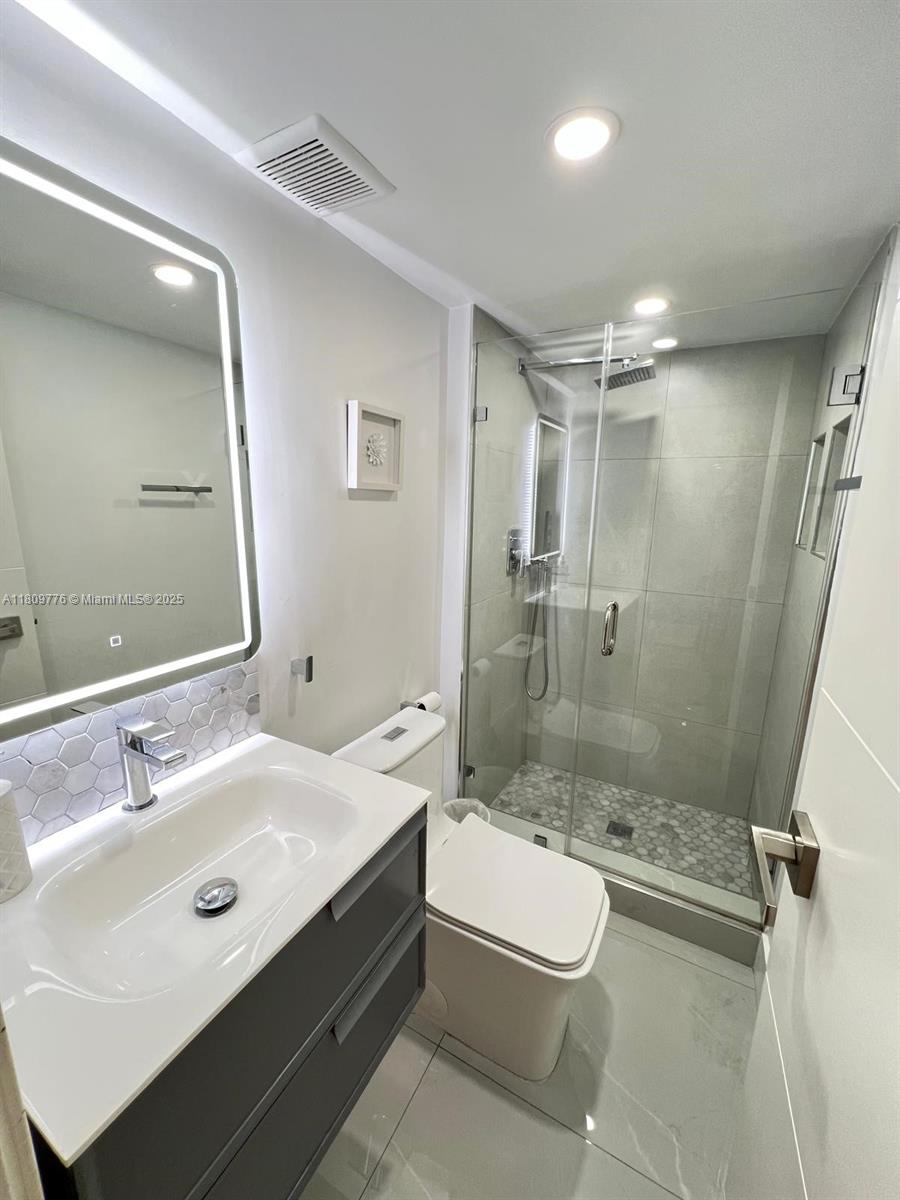C GAB COUNTRY CLUB SEC 6 - Residential Lease