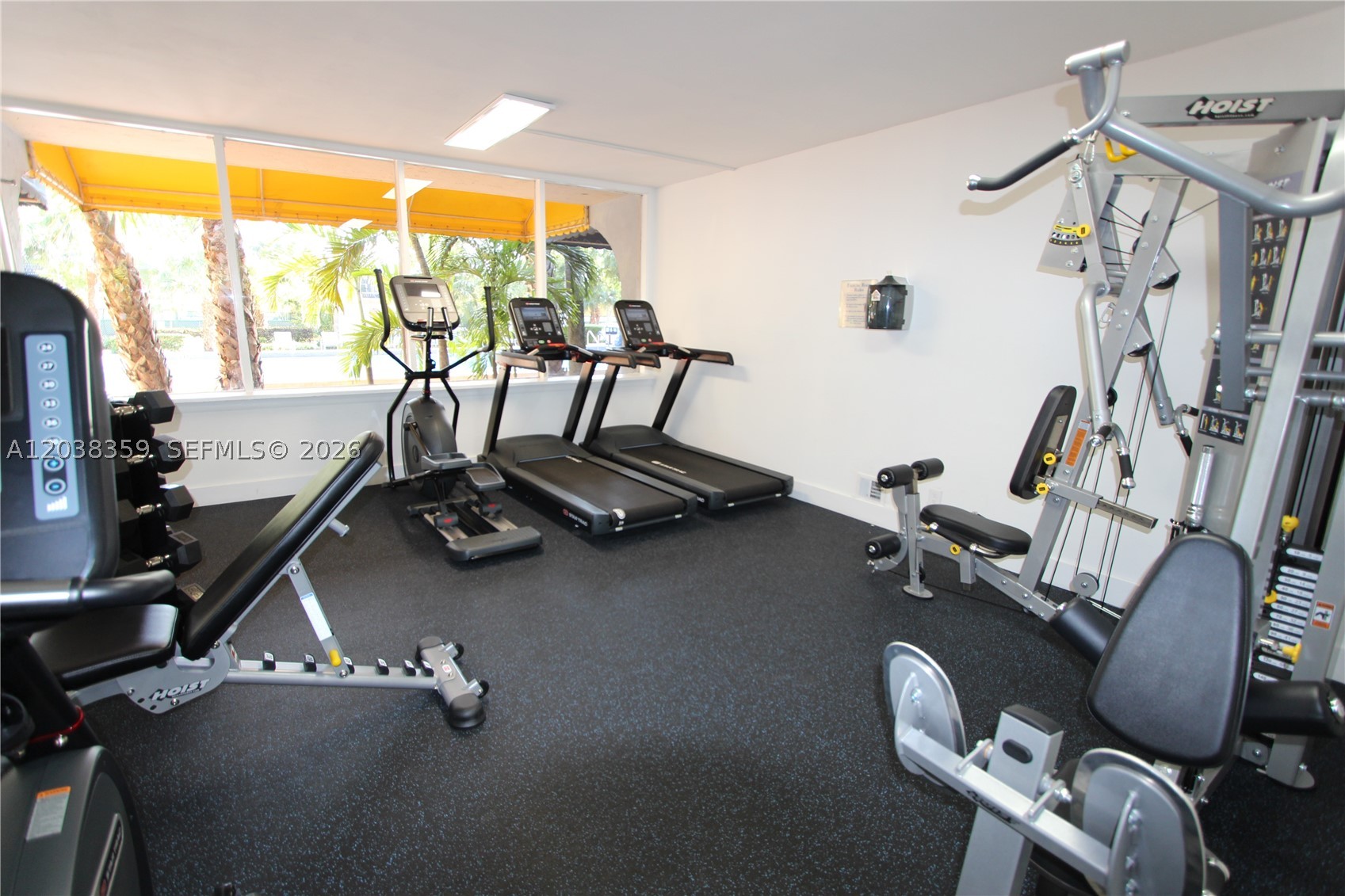 YOLANDA VILLAS CONDO - Residential Lease