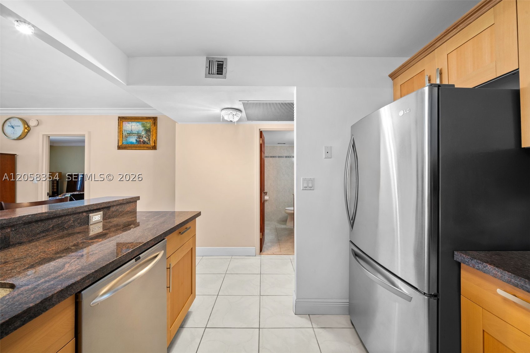 PARKER PLAZA CONDO ESTATE - Residential