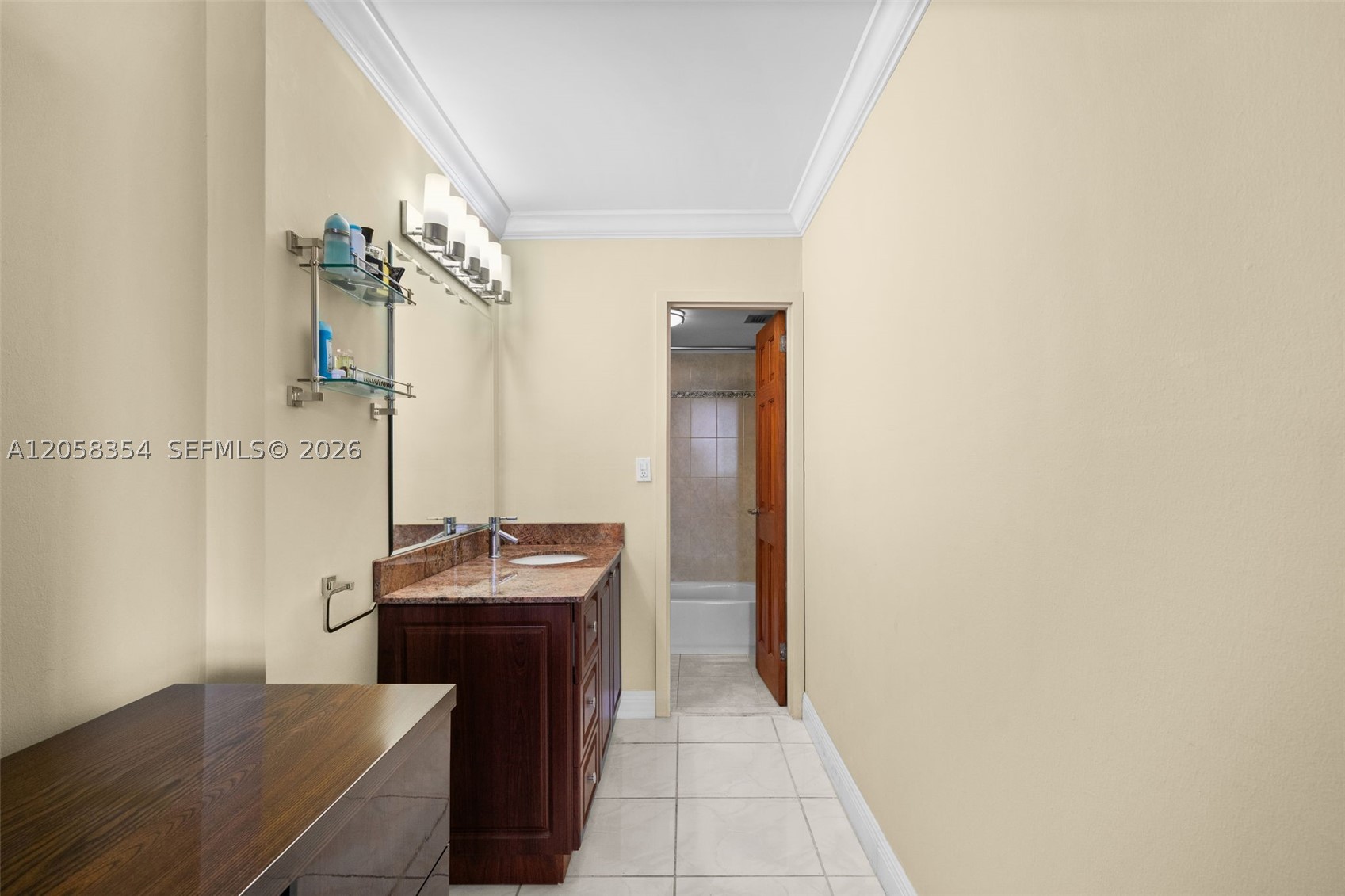 PARKER PLAZA CONDO ESTATE - Residential