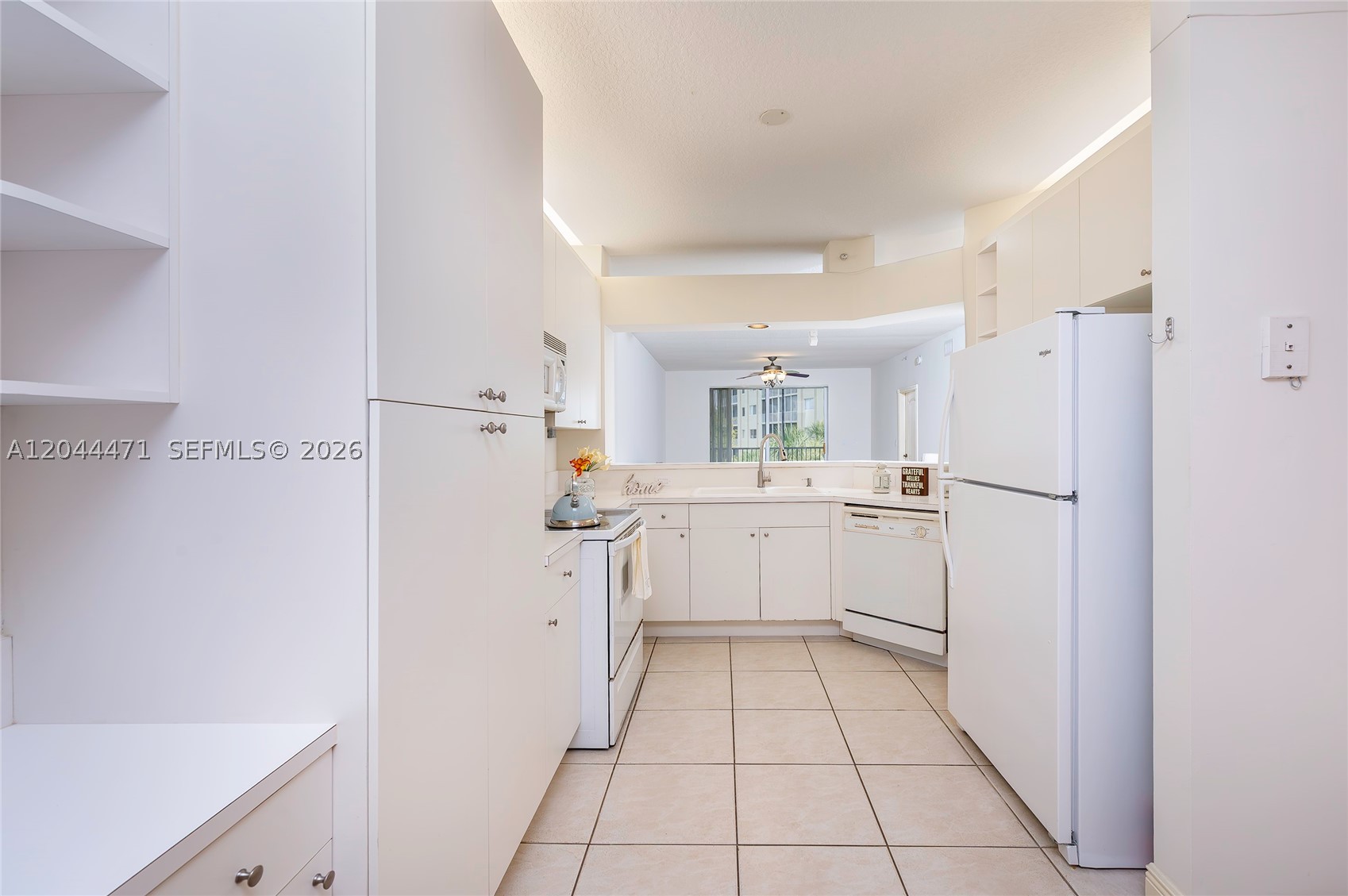 CAPTIVA CONDO B - Residential
