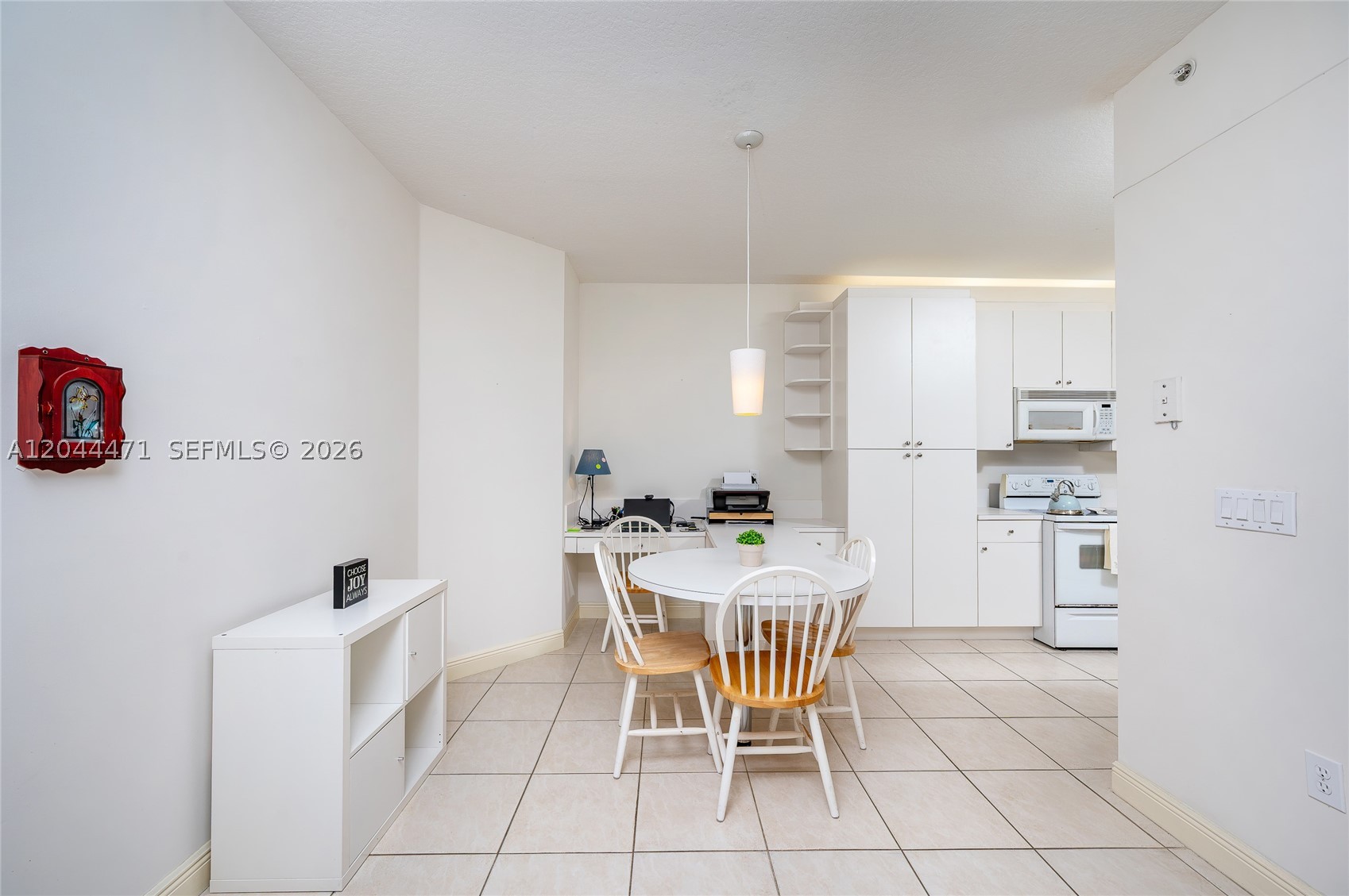 CAPTIVA CONDO B - Residential