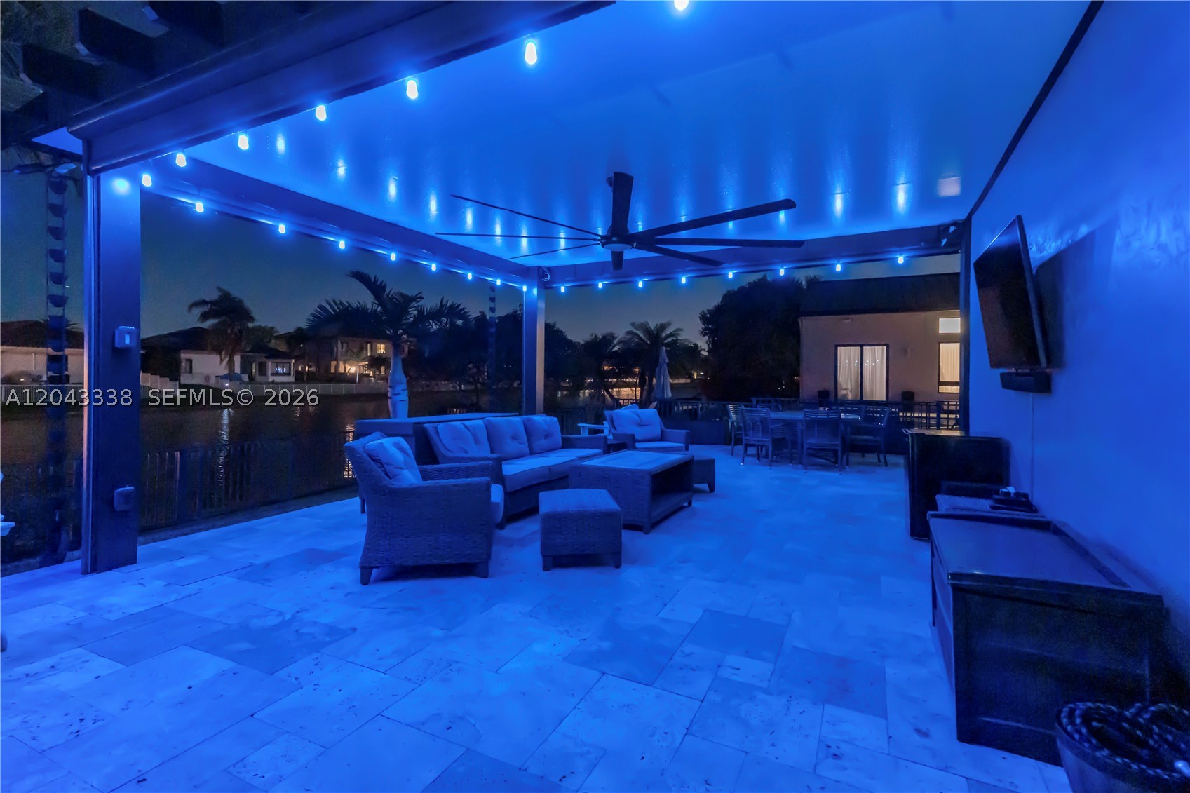 SUNSET LAKES PLAT ONE - Residential