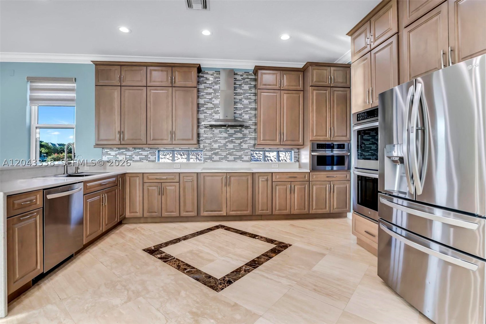 SUNSET LAKES PLAT ONE - Residential