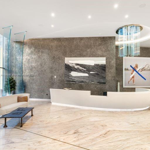 BRICKELL FLATIRON CONDO - Residential Lease