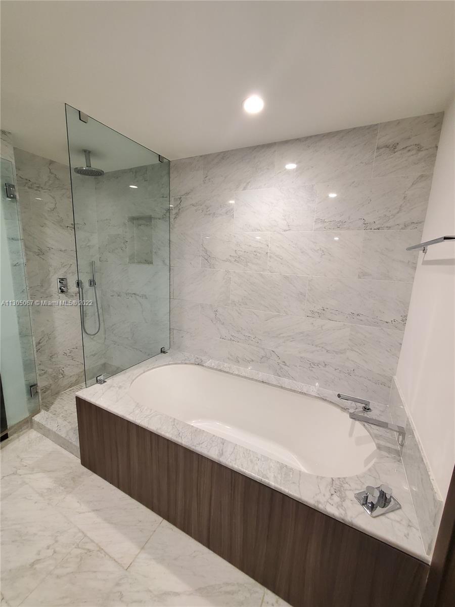 BRICKELL FLATIRON CONDO - Residential Lease