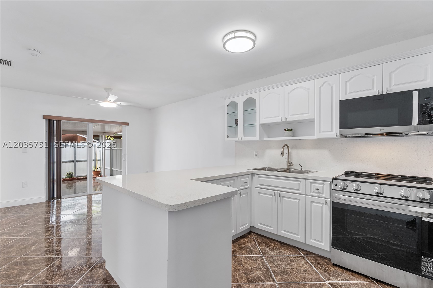 BILTMORE ESTATES - Residential Lease