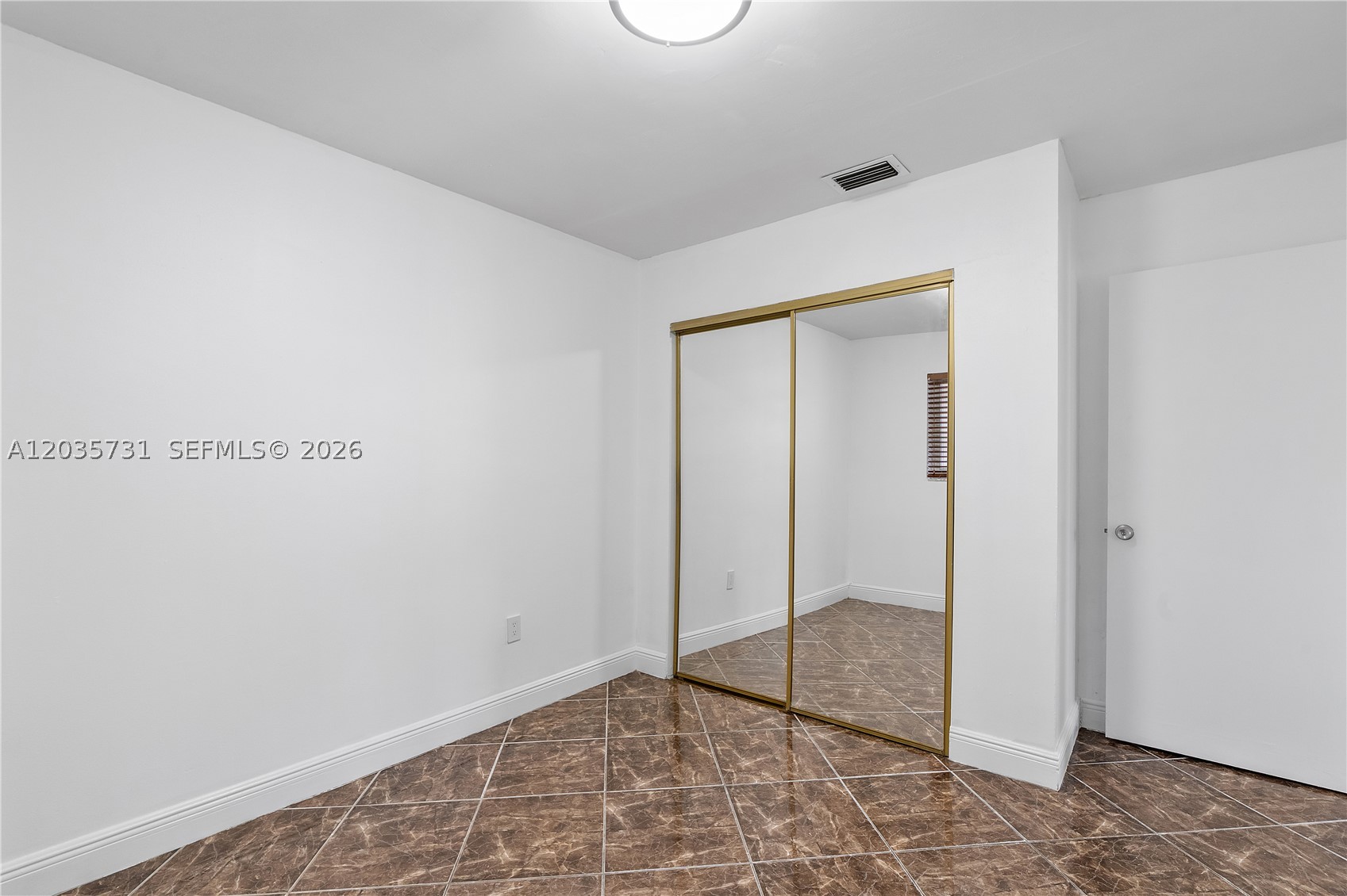 BILTMORE ESTATES - Residential Lease