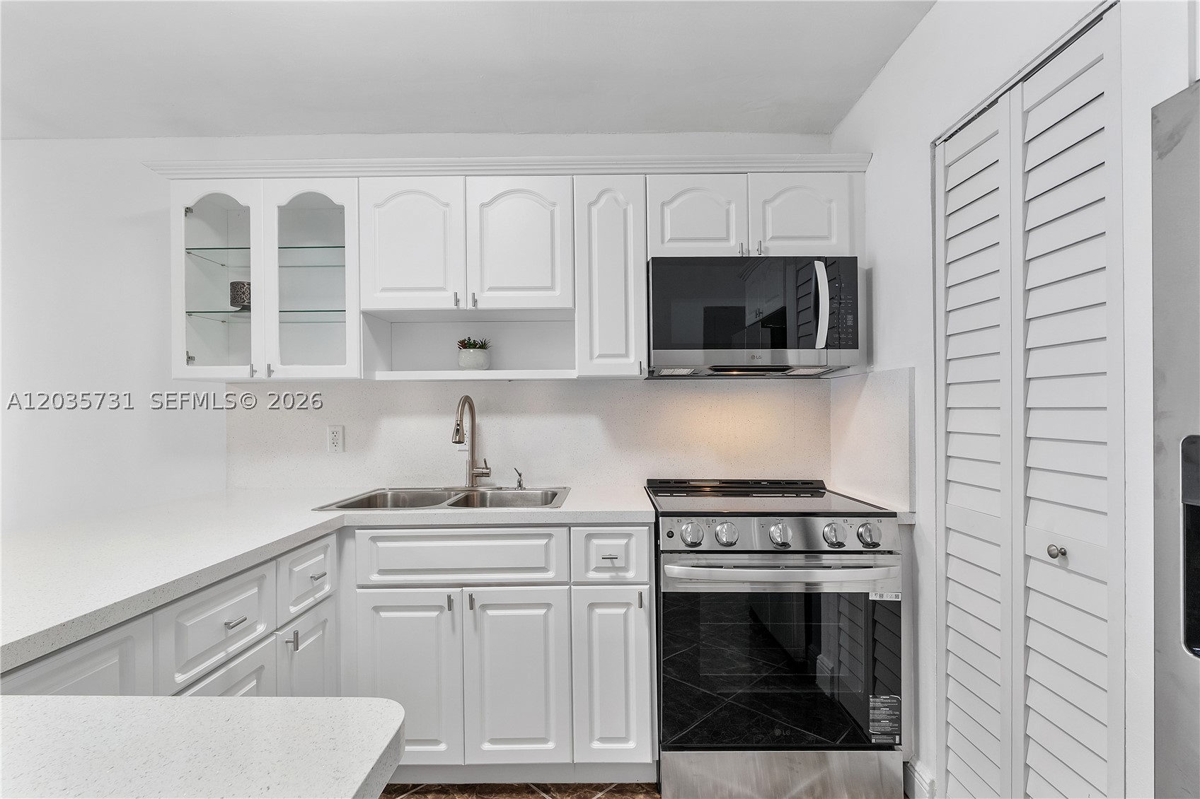 BILTMORE ESTATES - Residential Lease