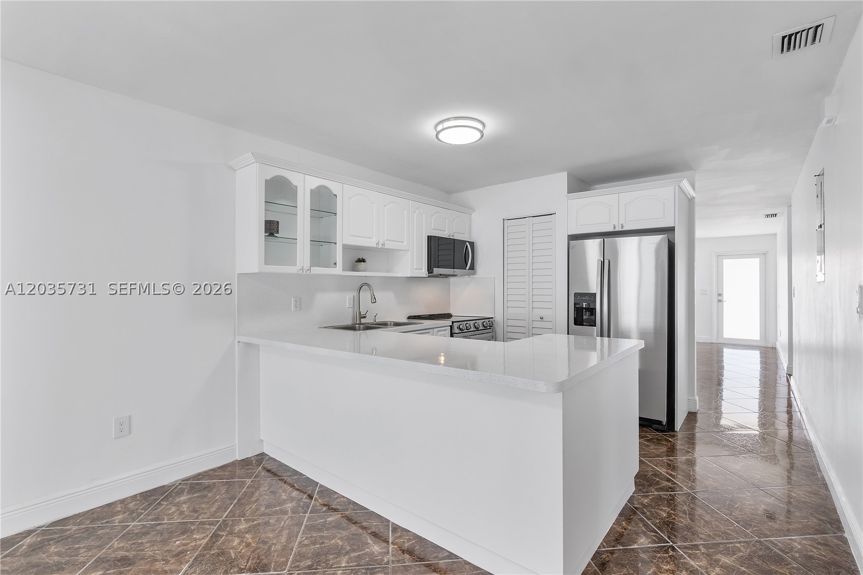 BILTMORE ESTATES - Residential Lease
