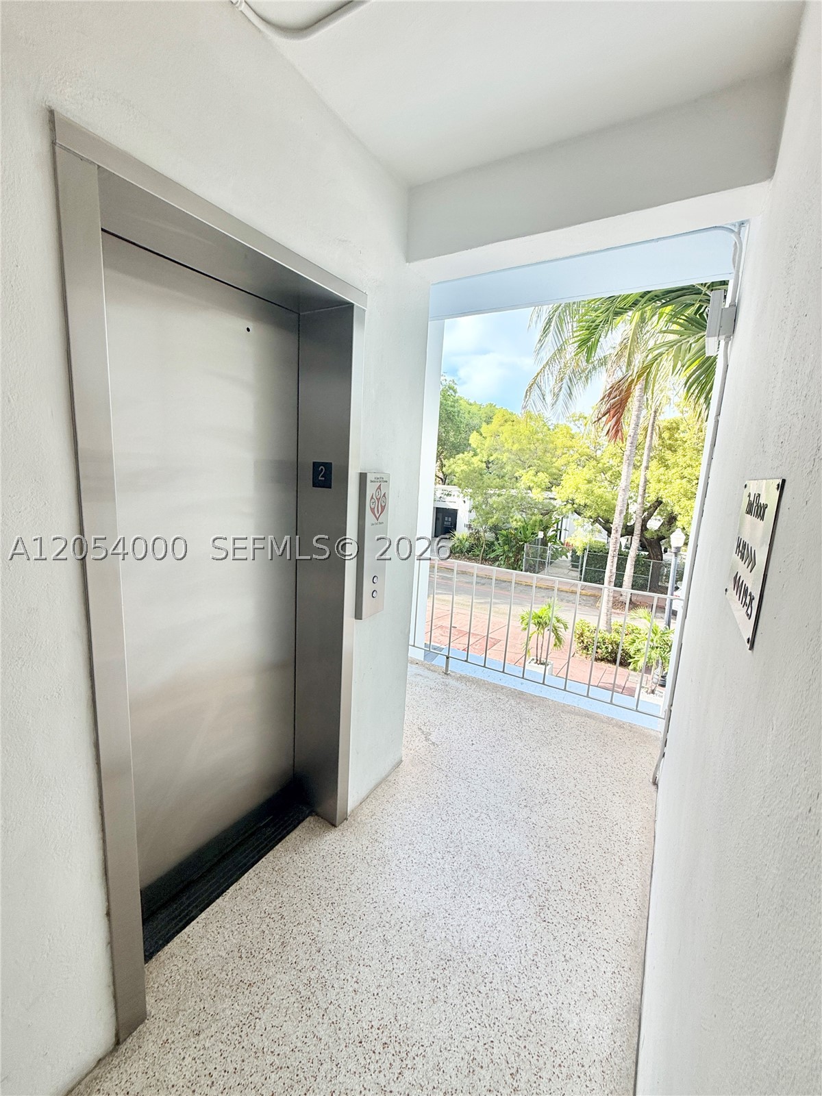 641 ESPANOLA WAY INC COND - Residential