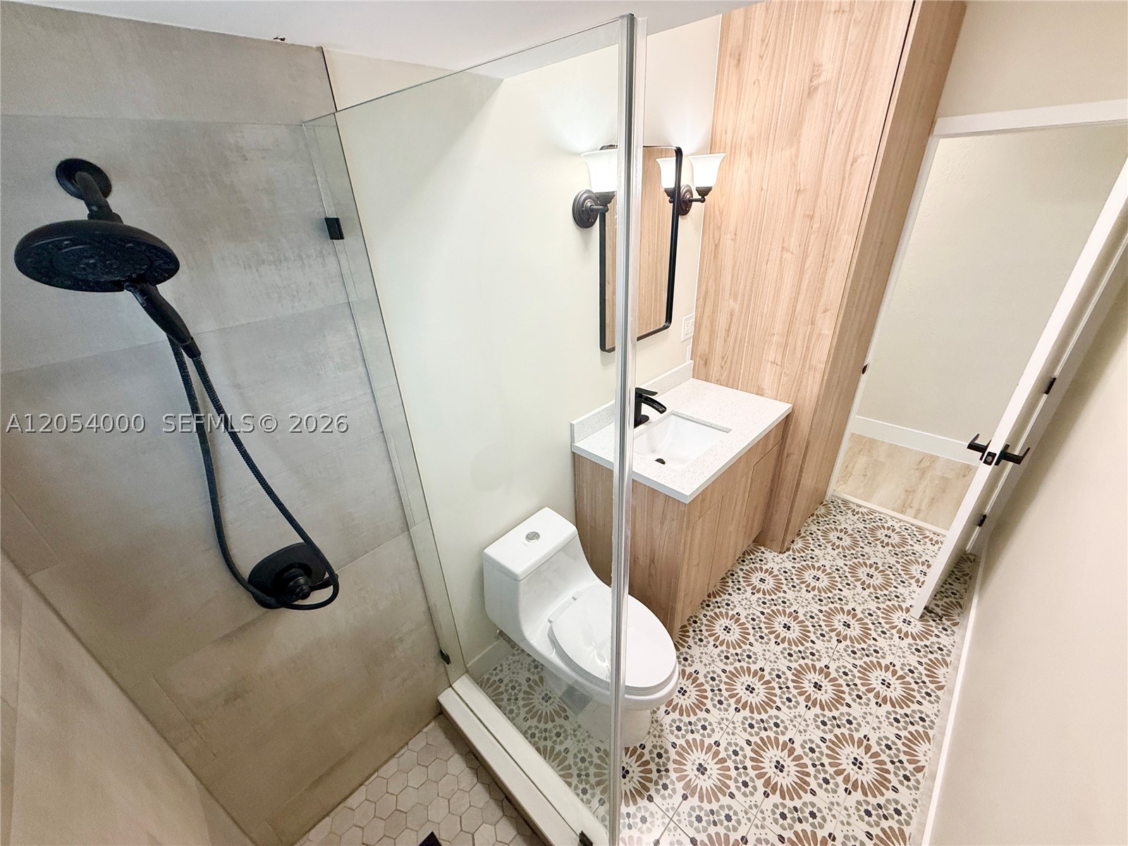 641 ESPANOLA WAY INC COND - Residential