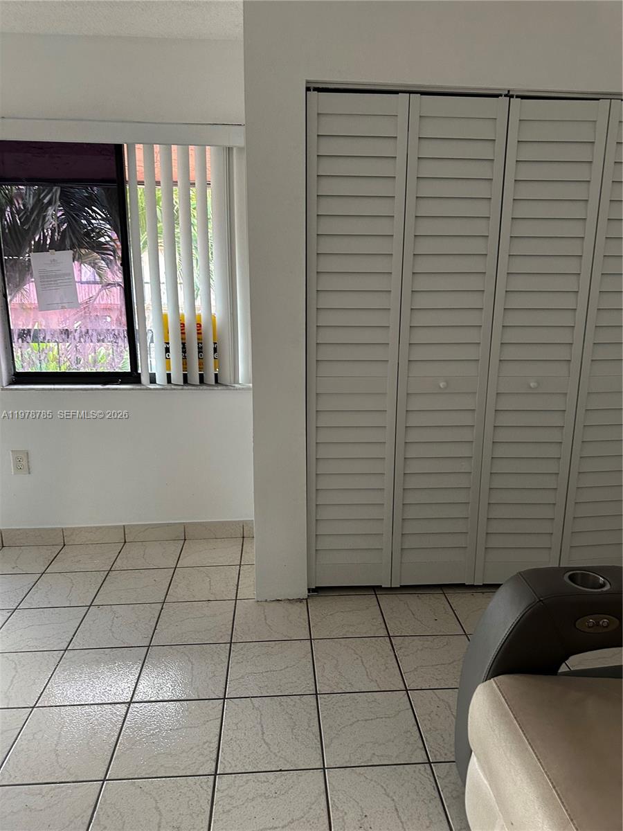 HIALEAH CLUB VILLAS CONDO - Residential