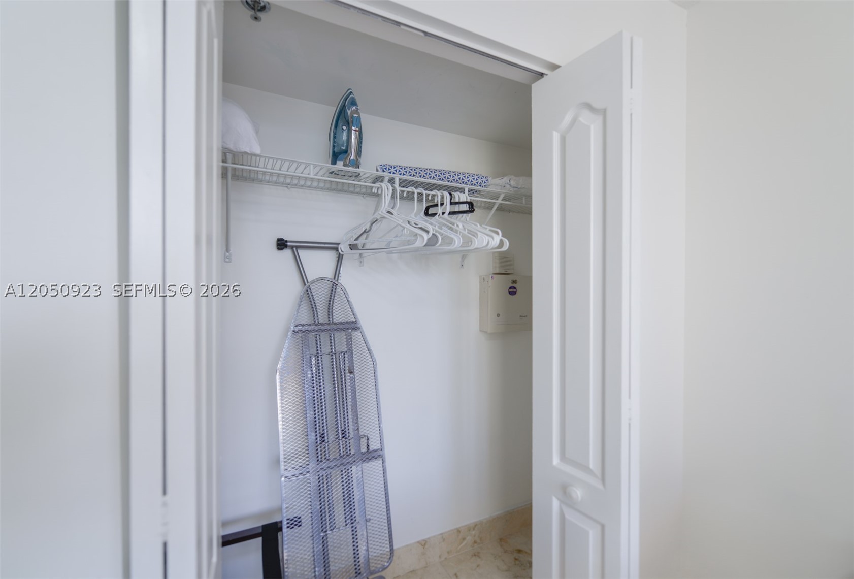 THE CLUB AT BRICKELL BAY - Residential Lease