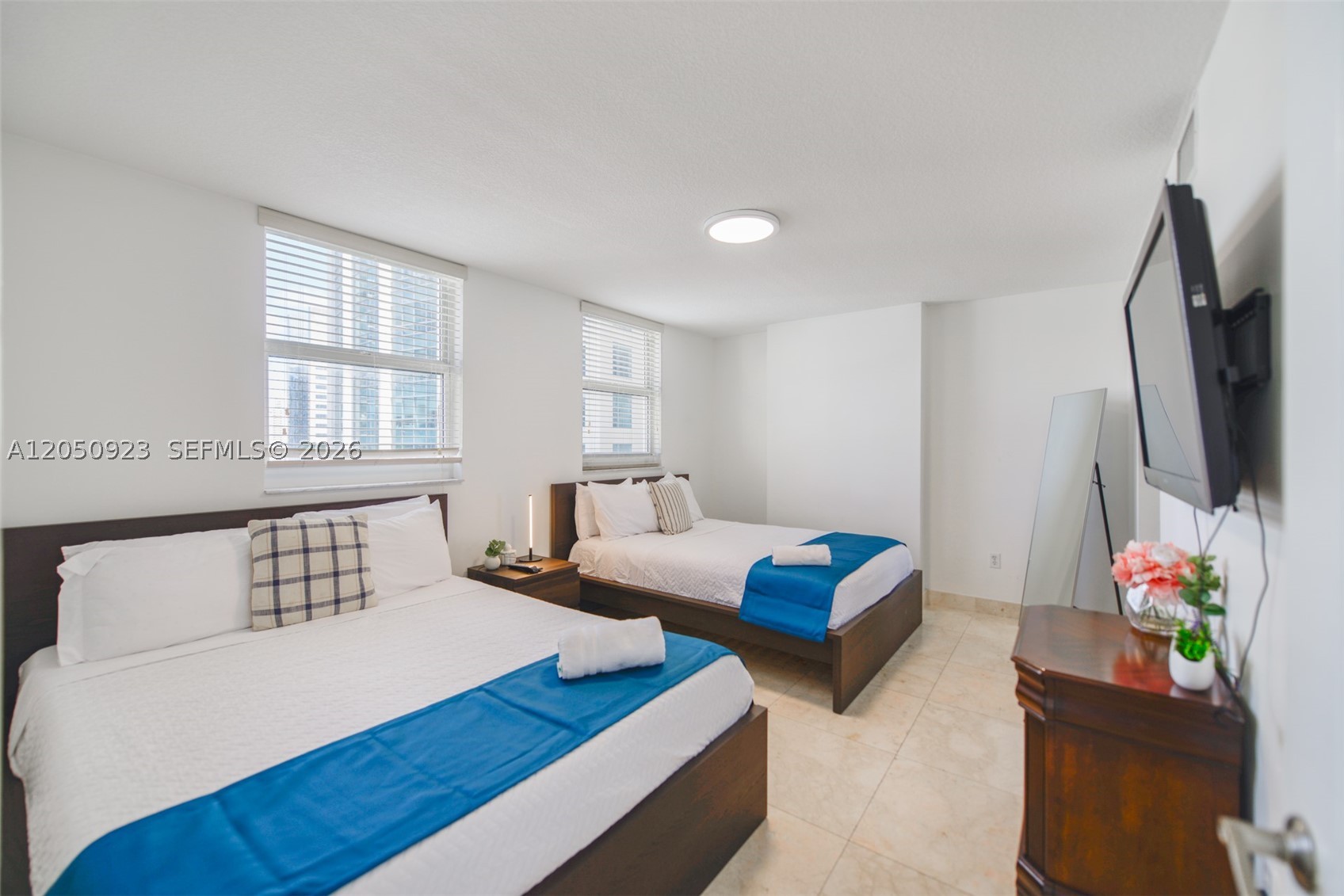 THE CLUB AT BRICKELL BAY - Residential Lease