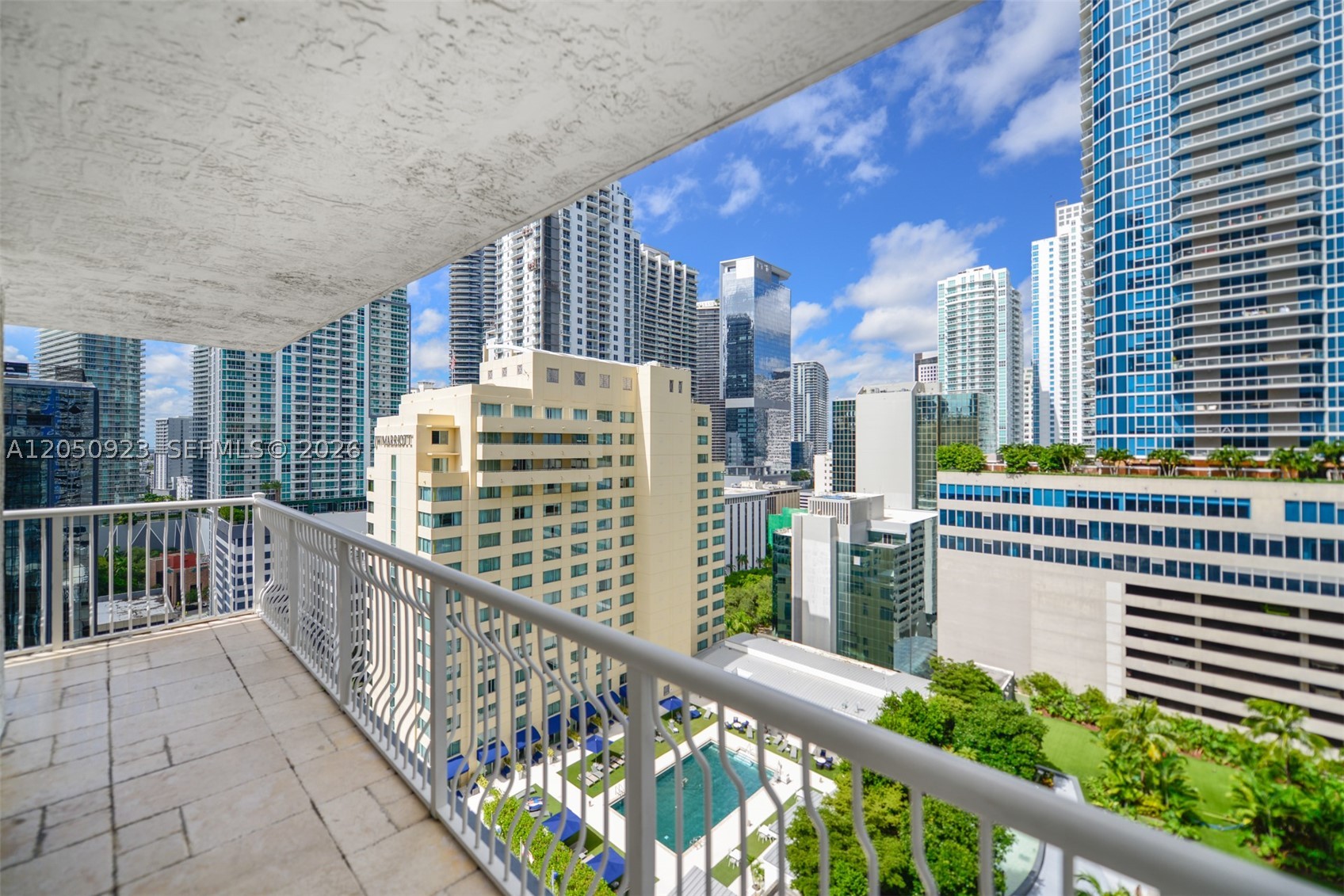 THE CLUB AT BRICKELL BAY - Residential Lease