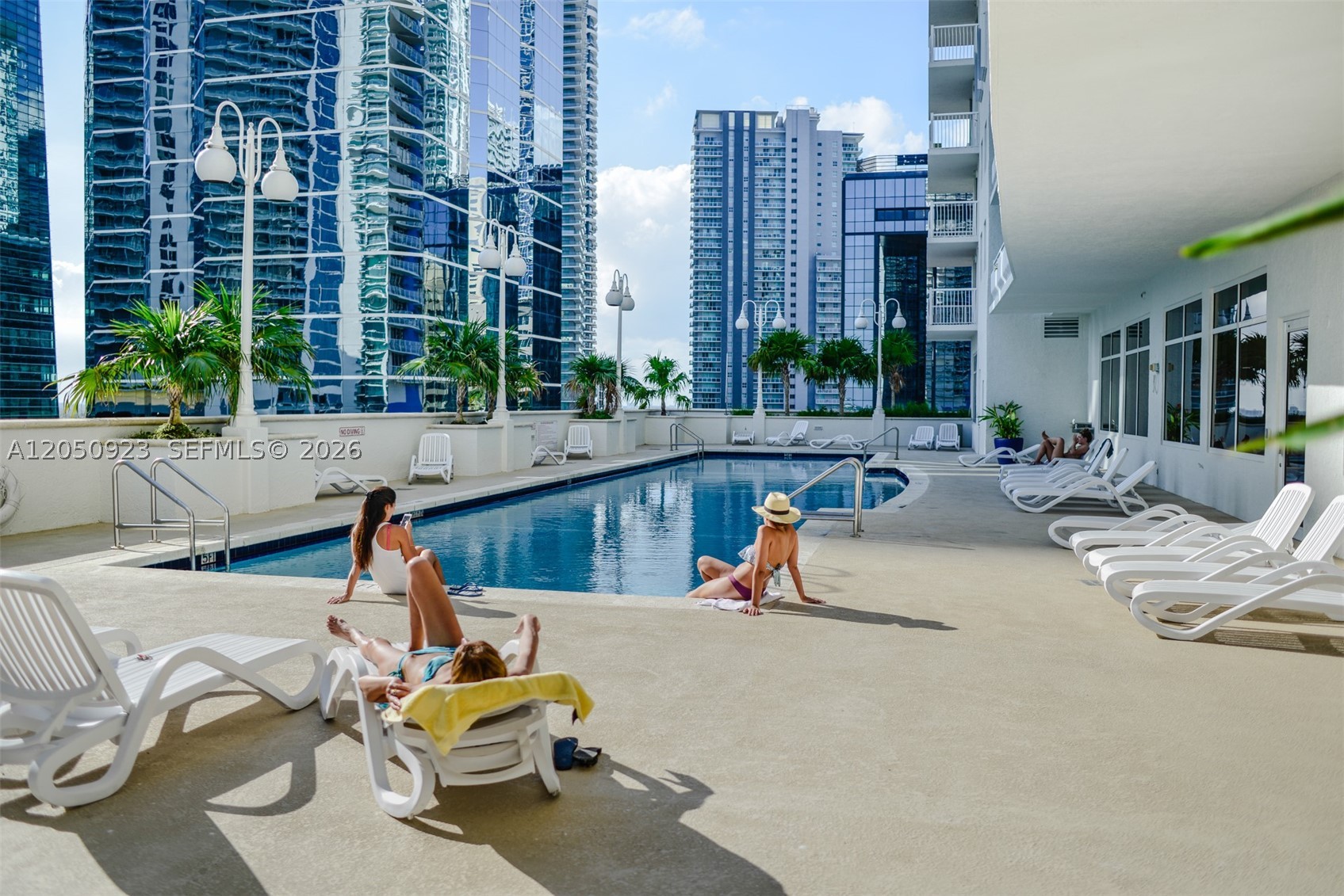 THE CLUB AT BRICKELL BAY - Residential Lease