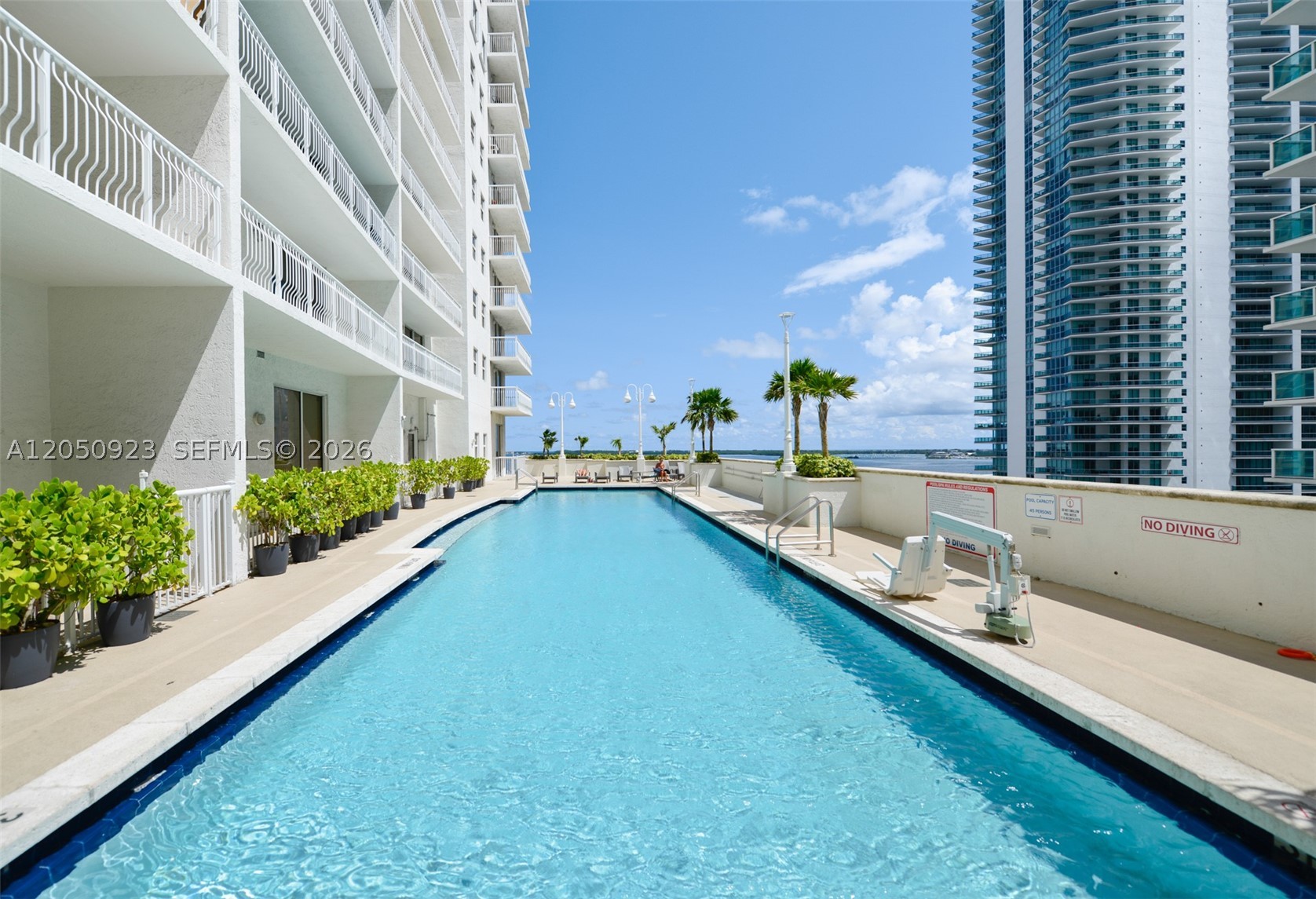 THE CLUB AT BRICKELL BAY - Residential Lease