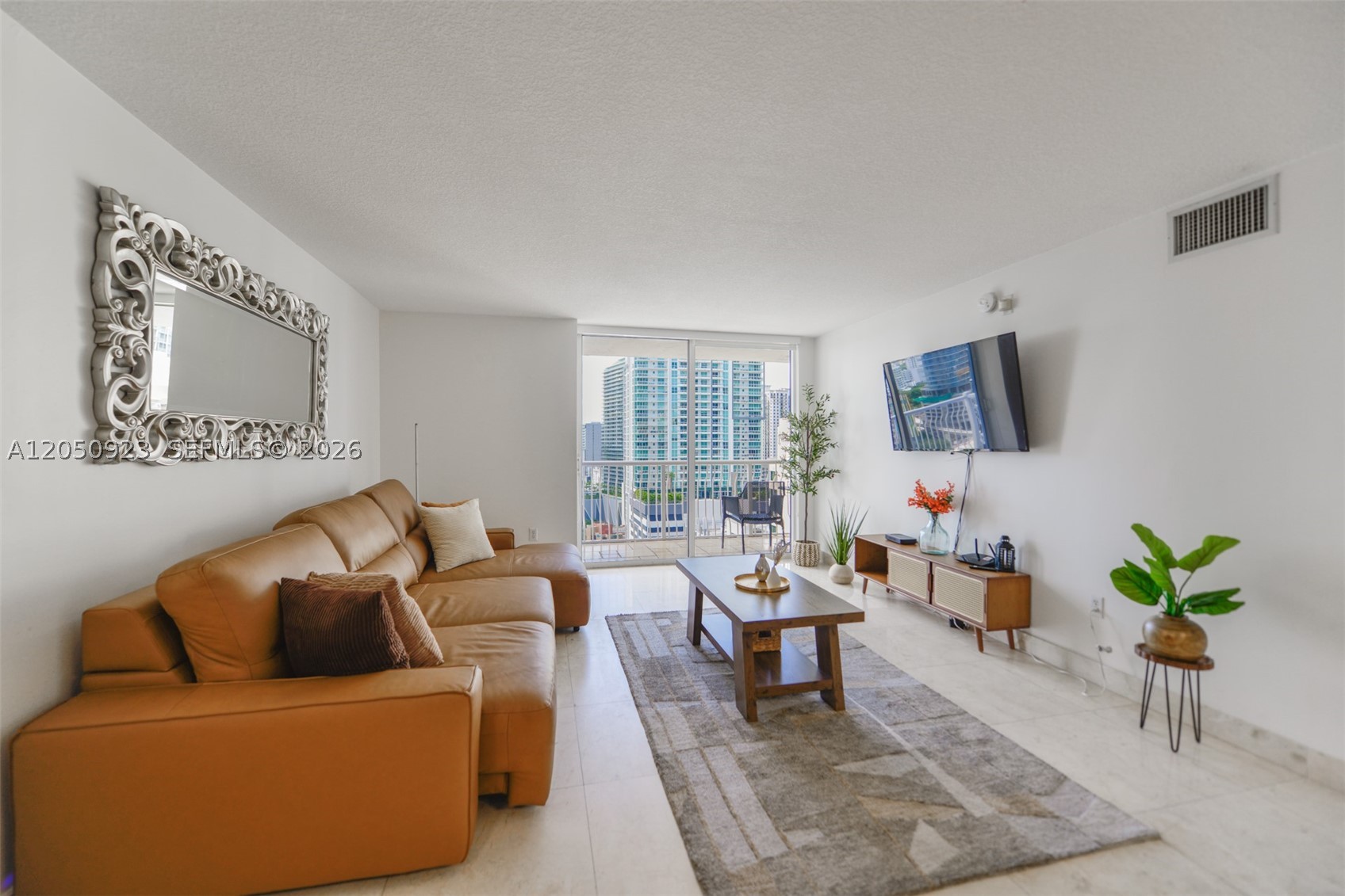 THE CLUB AT BRICKELL BAY - Residential Lease