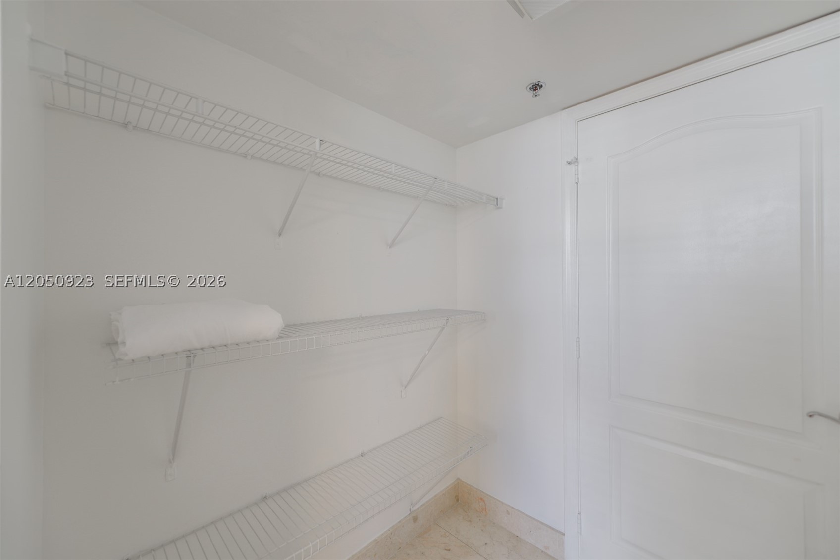 THE CLUB AT BRICKELL BAY - Residential Lease