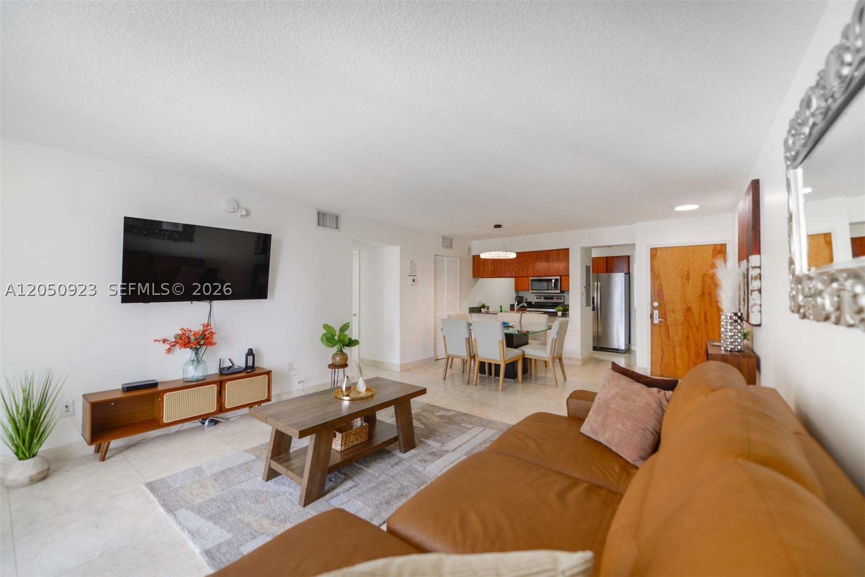 THE CLUB AT BRICKELL BAY - Residential Lease