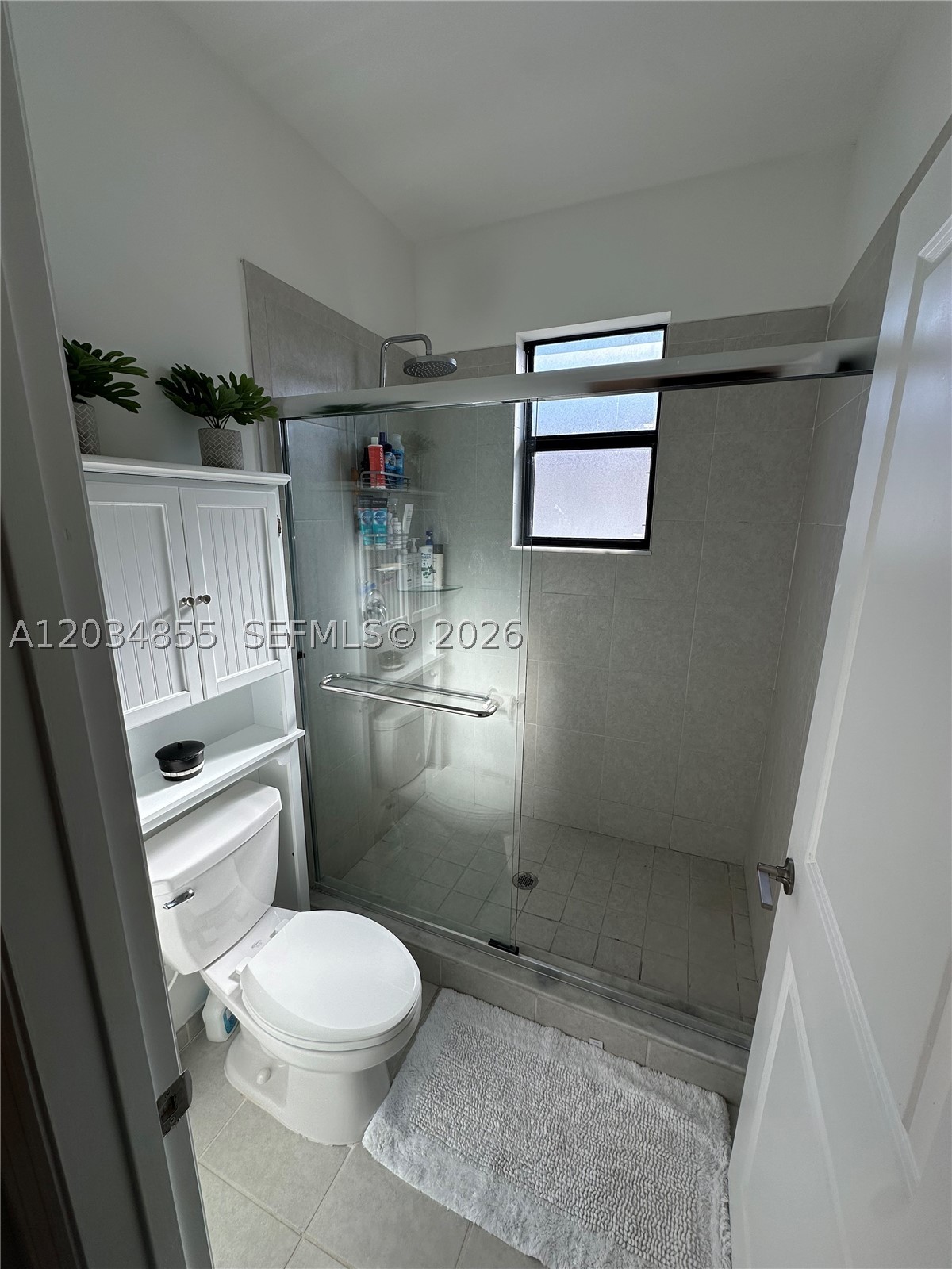 VIA VENTURA NEIGHBORHOOD - Residential