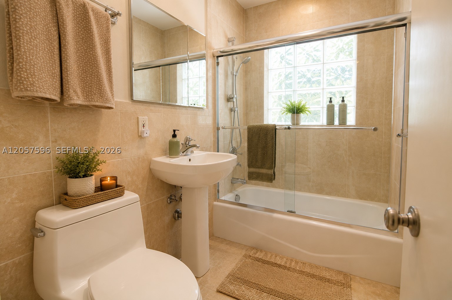CORAL GABLES COUNTRY CLUB - Residential Income