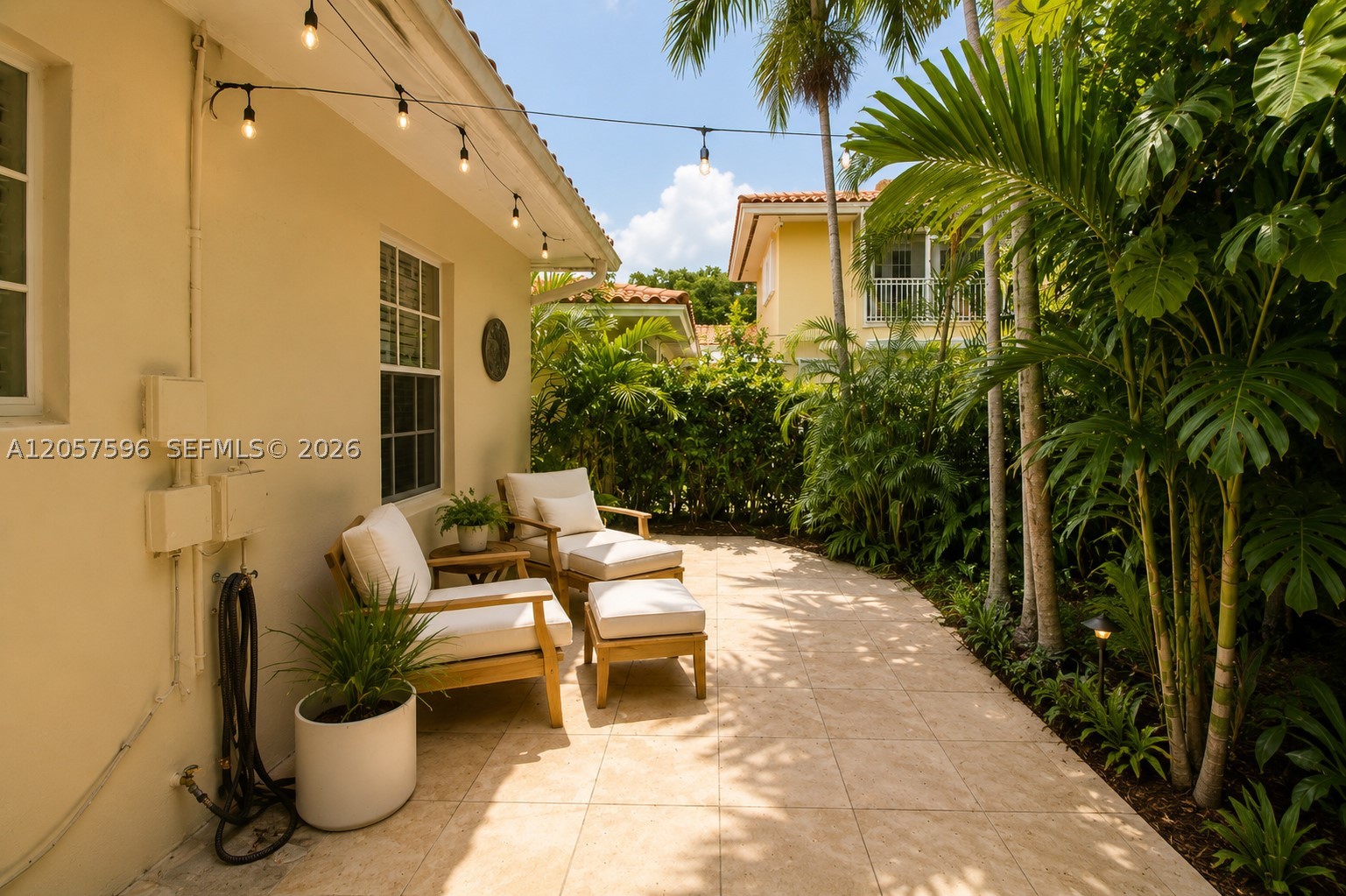 CORAL GABLES COUNTRY CLUB - Residential Income