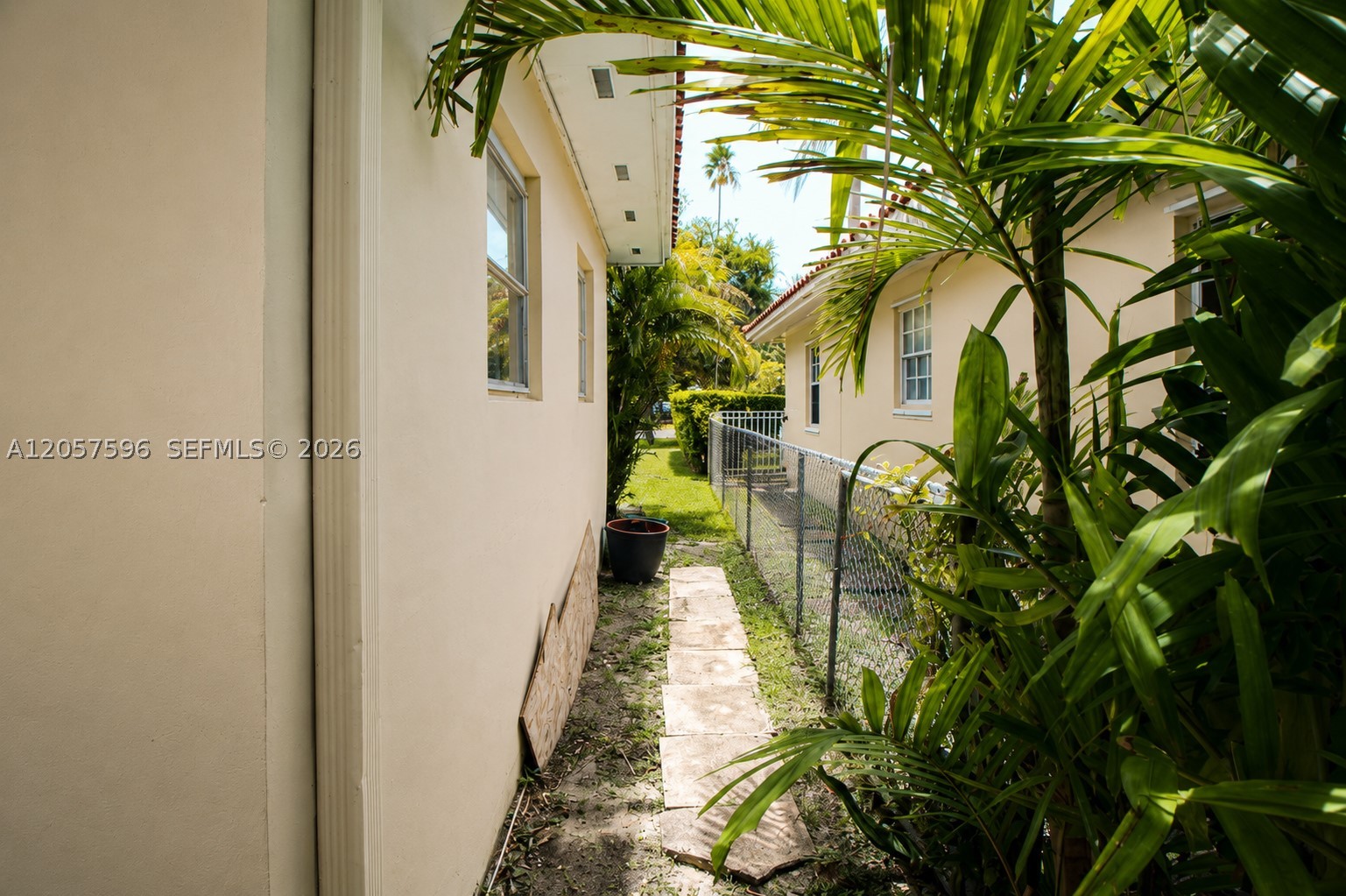 CORAL GABLES COUNTRY CLUB - Residential Income