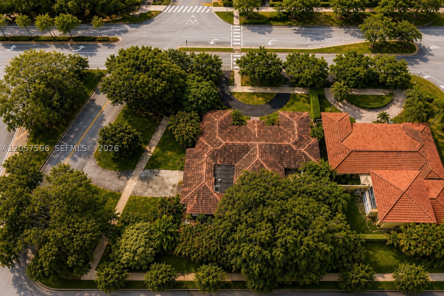 CORAL GABLES COUNTRY CLUB - Residential Income