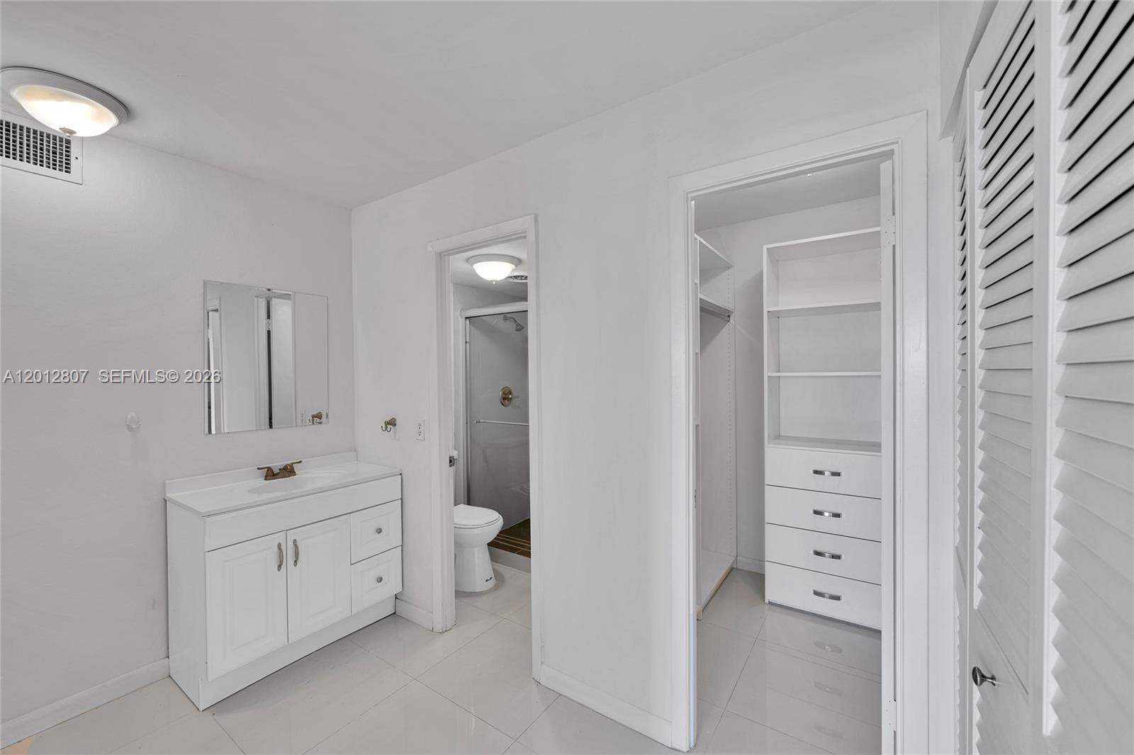 OCEAN VIEW TOWERS CONDO - Residential